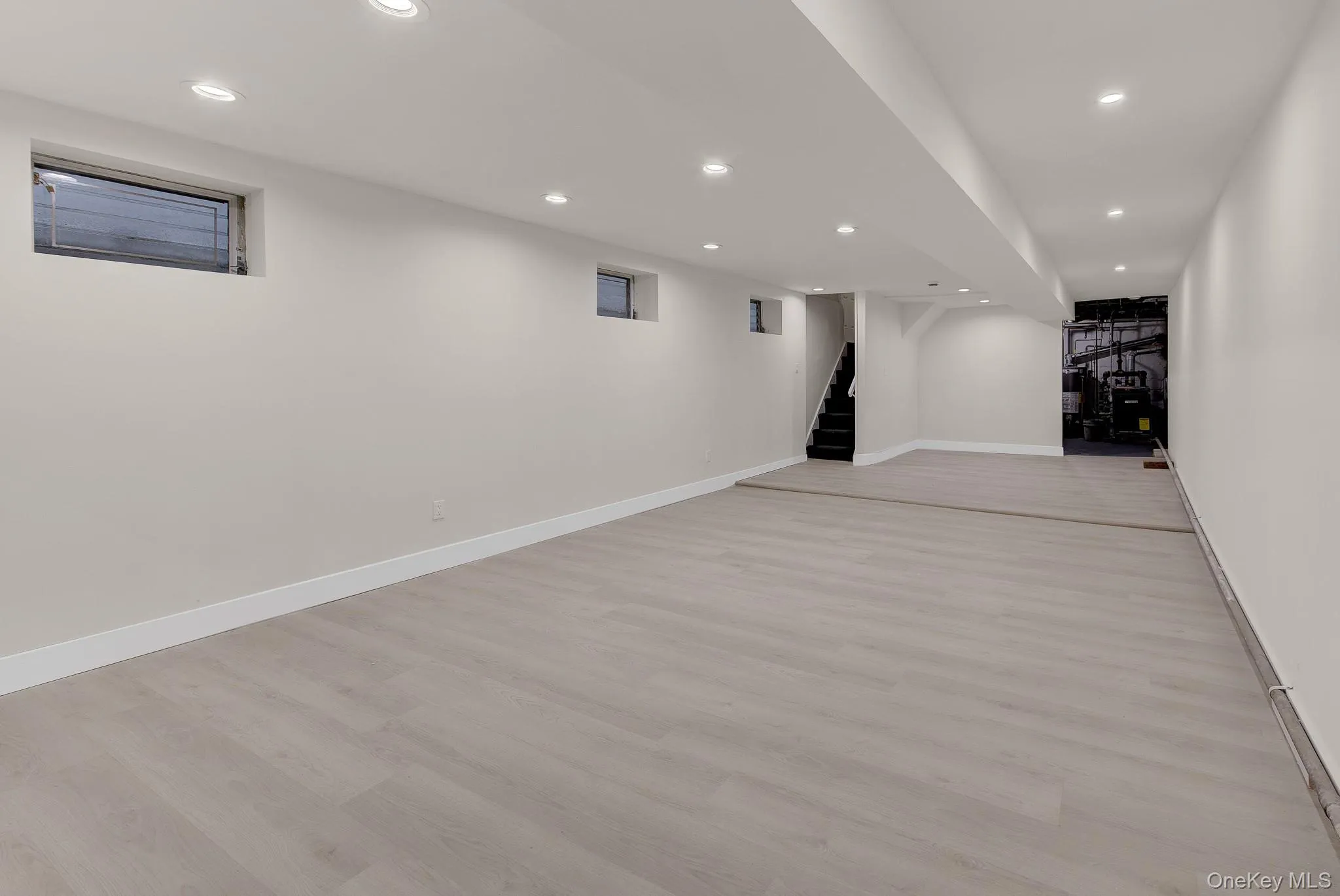 2152 35th Street, New York, NY, 3 Bedrooms Bedrooms, 6 Rooms Rooms,1 BathroomBathrooms,Residential,For Rent,35th,0,1046081 2152 35th Street, New York, NY, 3 Bedrooms Bedrooms, 6 Rooms Rooms,1 BathroomBathrooms,Residential,For Rent,35th,0,1046081