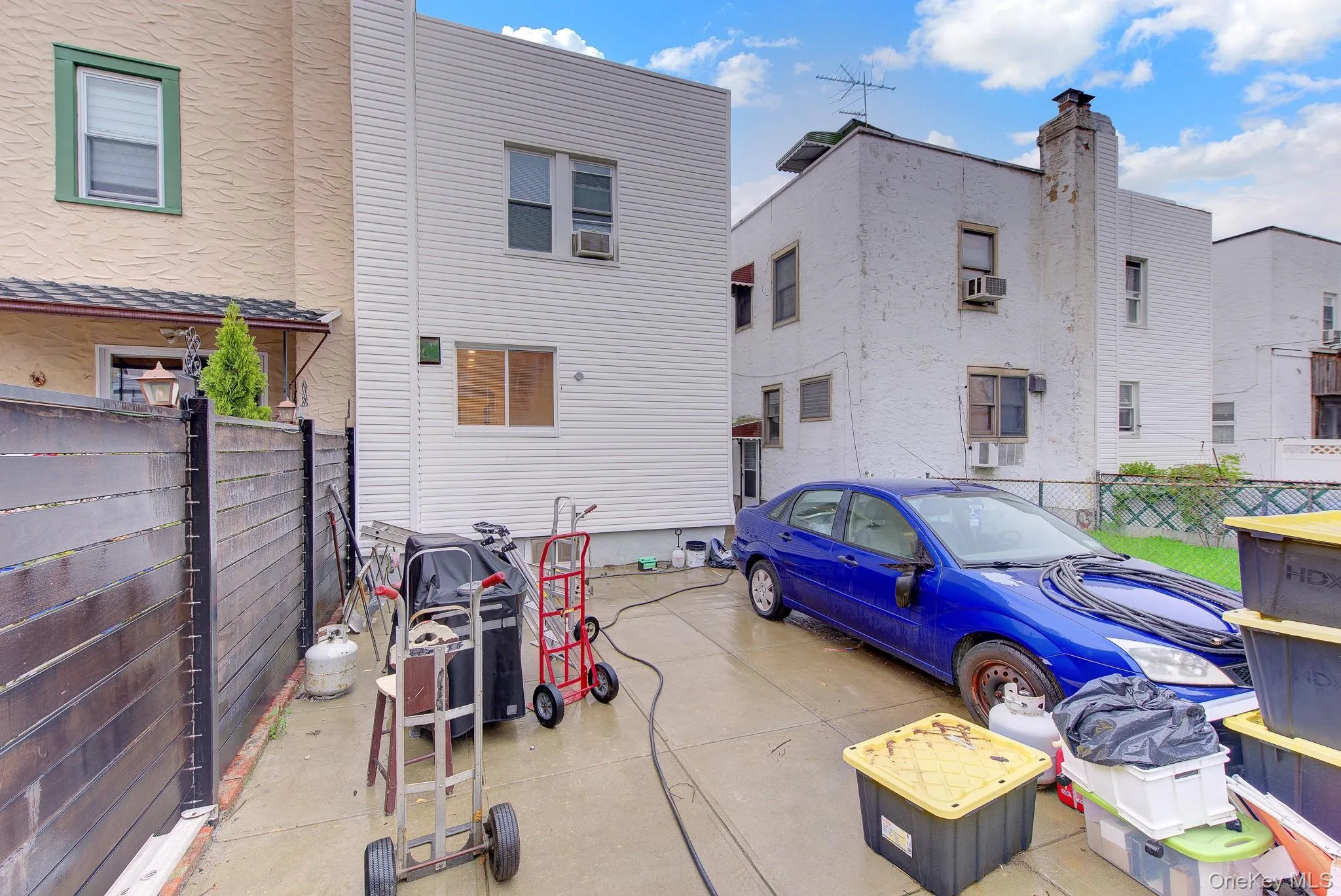 2152 35th Street, New York, NY, 3 Bedrooms Bedrooms, 6 Rooms Rooms,1 BathroomBathrooms,Residential,For Rent,35th,0,1046081 2152 35th Street, New York, NY, 3 Bedrooms Bedrooms, 6 Rooms Rooms,1 BathroomBathrooms,Residential,For Rent,35th,0,1046081
