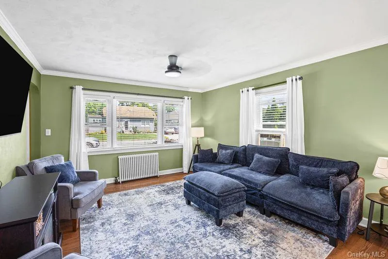 22 Maple Drive, Babylon, NY, 3 Bedrooms Bedrooms, 6 Rooms Rooms,2 BathroomsBathrooms,Residential,For Rent,Maple,0,1046083 22 Maple Drive, Babylon, NY, 3 Bedrooms Bedrooms, 6 Rooms Rooms,2 BathroomsBathrooms,Residential,For Rent,Maple,0,1046083