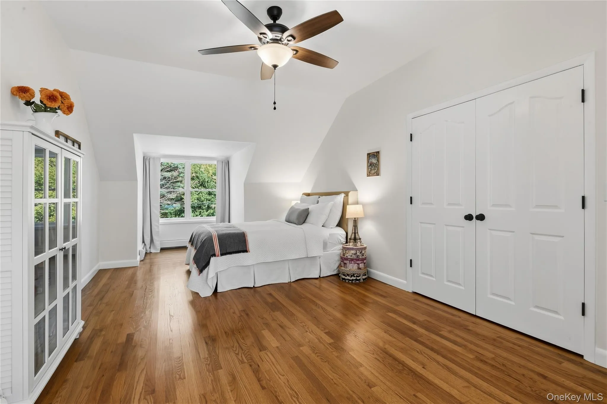 Third bedroom. Third bedroom.