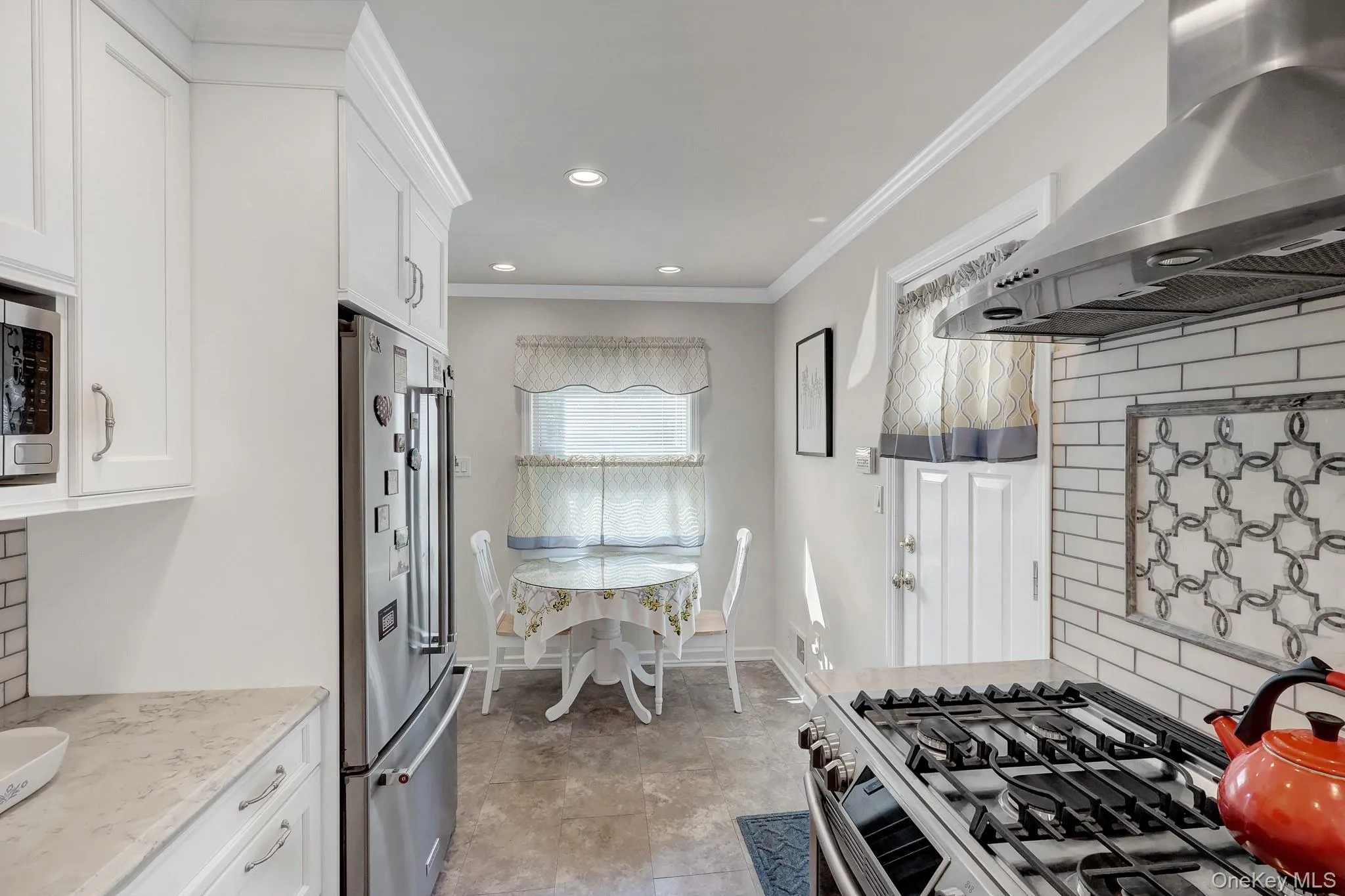 26919 81st Avenue, New York, NY, 2 Bedrooms Bedrooms, 5 Rooms Rooms,2 BathroomsBathrooms,Residential,For Rent,81st,0,1046091 26919 81st Avenue, New York, NY, 2 Bedrooms Bedrooms, 5 Rooms Rooms,2 BathroomsBathrooms,Residential,For Rent,81st,0,1046091