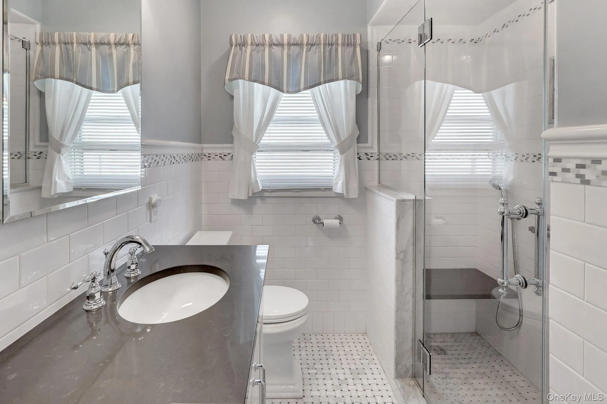 26919 81st Avenue, New York, NY, 2 Bedrooms Bedrooms, 5 Rooms Rooms,2 BathroomsBathrooms,Residential,For Rent,81st,0,1046091 26919 81st Avenue, New York, NY, 2 Bedrooms Bedrooms, 5 Rooms Rooms,2 BathroomsBathrooms,Residential,For Rent,81st,0,1046091