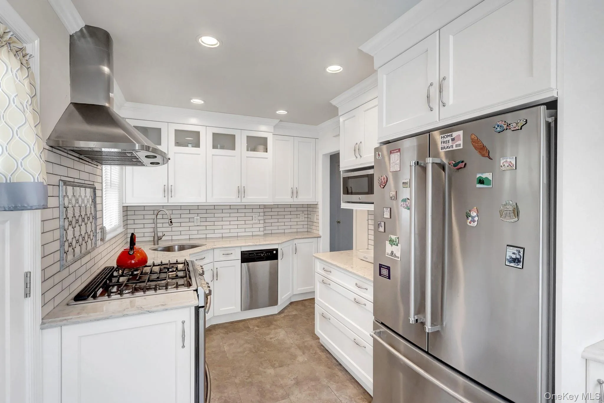 26919 81st Avenue, New York, NY, 2 Bedrooms Bedrooms, 5 Rooms Rooms,2 BathroomsBathrooms,Residential,For Rent,81st,0,1046091 26919 81st Avenue, New York, NY, 2 Bedrooms Bedrooms, 5 Rooms Rooms,2 BathroomsBathrooms,Residential,For Rent,81st,0,1046091