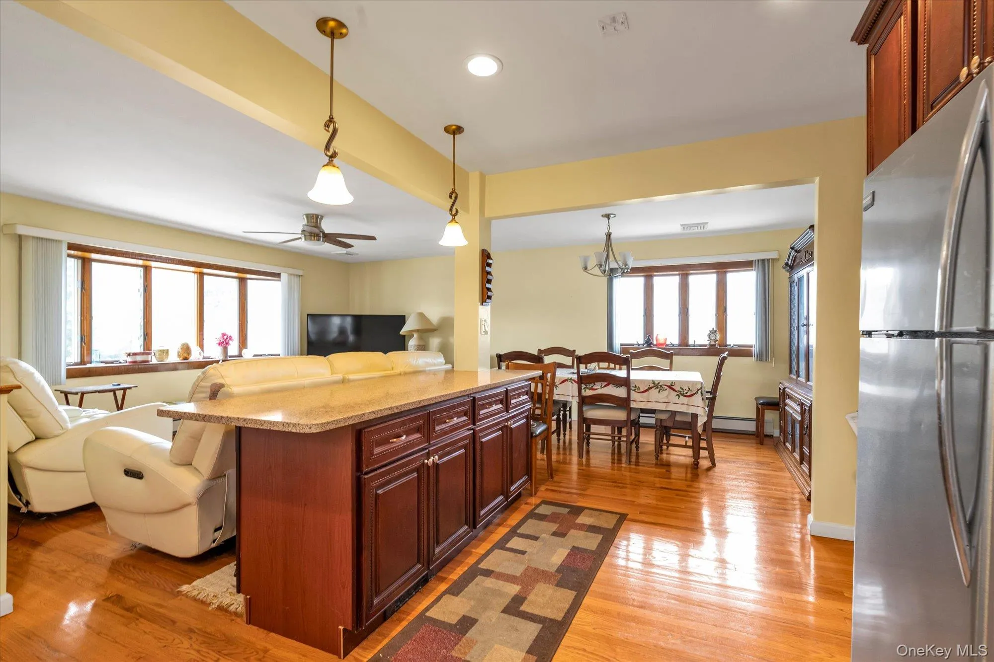Kitchen/Open Layout Kitchen/Open Layout