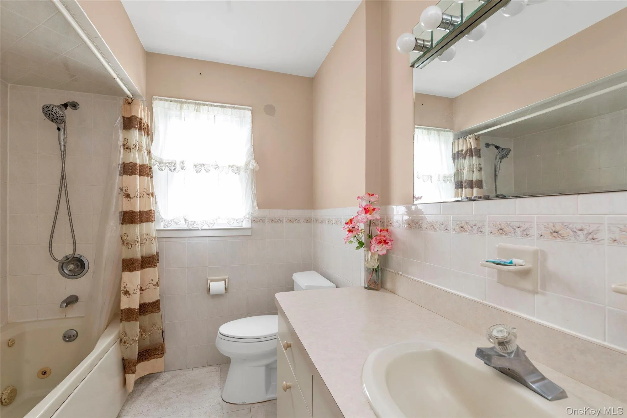 1st Floor Bathroom 1st Floor Bathroom