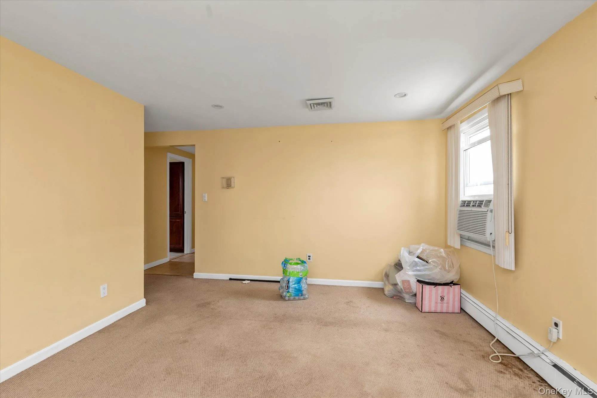 Bedroom Bedroom