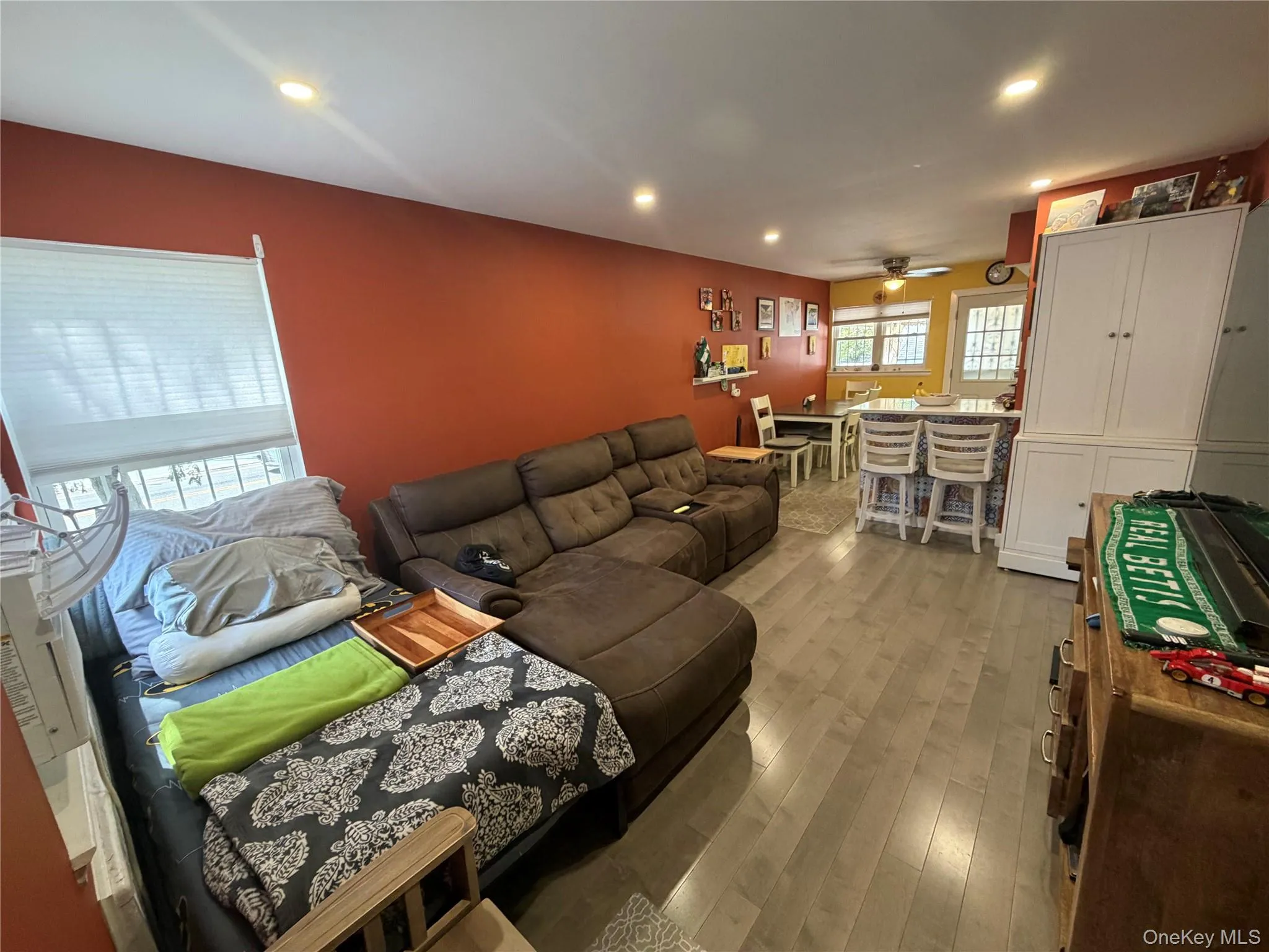 5052 Francis Lewis Blvd, New York, NY, 2 Bedrooms Bedrooms, 5 Rooms Rooms,1 BathroomBathrooms,Residential,For Rent,Francis Lewis Blvd,0,1046103 5052 Francis Lewis Blvd, New York, NY, 2 Bedrooms Bedrooms, 5 Rooms Rooms,1 BathroomBathrooms,Residential,For Rent,Francis Lewis Blvd,0,1046103