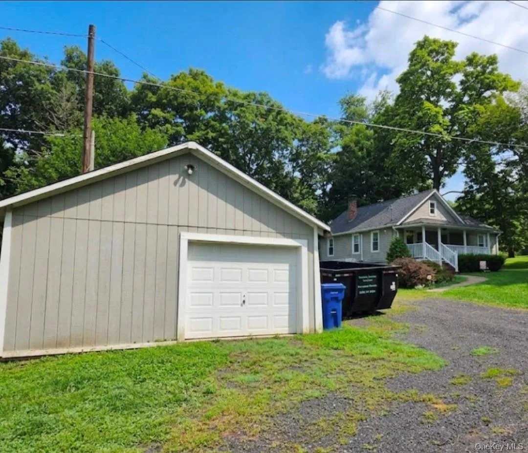 9 Hardenburg Road, Crawford, NY, 2 Bedrooms Bedrooms, 5 Rooms Rooms,1 BathroomBathrooms,Residential Lease,For Rent,Hardenburg,0,1046106 9 Hardenburg Road, Crawford, NY, 2 Bedrooms Bedrooms, 5 Rooms Rooms,1 BathroomBathrooms,Residential Lease,For Rent,Hardenburg,0,1046106