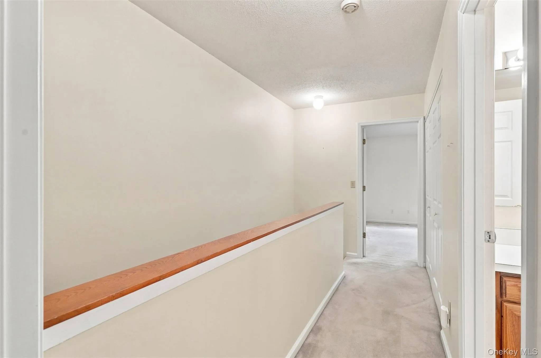 103 Kensington Court, Southeast, NY, 2 Bedrooms Bedrooms, 6 Rooms Rooms,2 BathroomsBathrooms,Residential,For Rent,Kensington,0,1046108 103 Kensington Court, Southeast, NY, 2 Bedrooms Bedrooms, 6 Rooms Rooms,2 BathroomsBathrooms,Residential,For Rent,Kensington,0,1046108