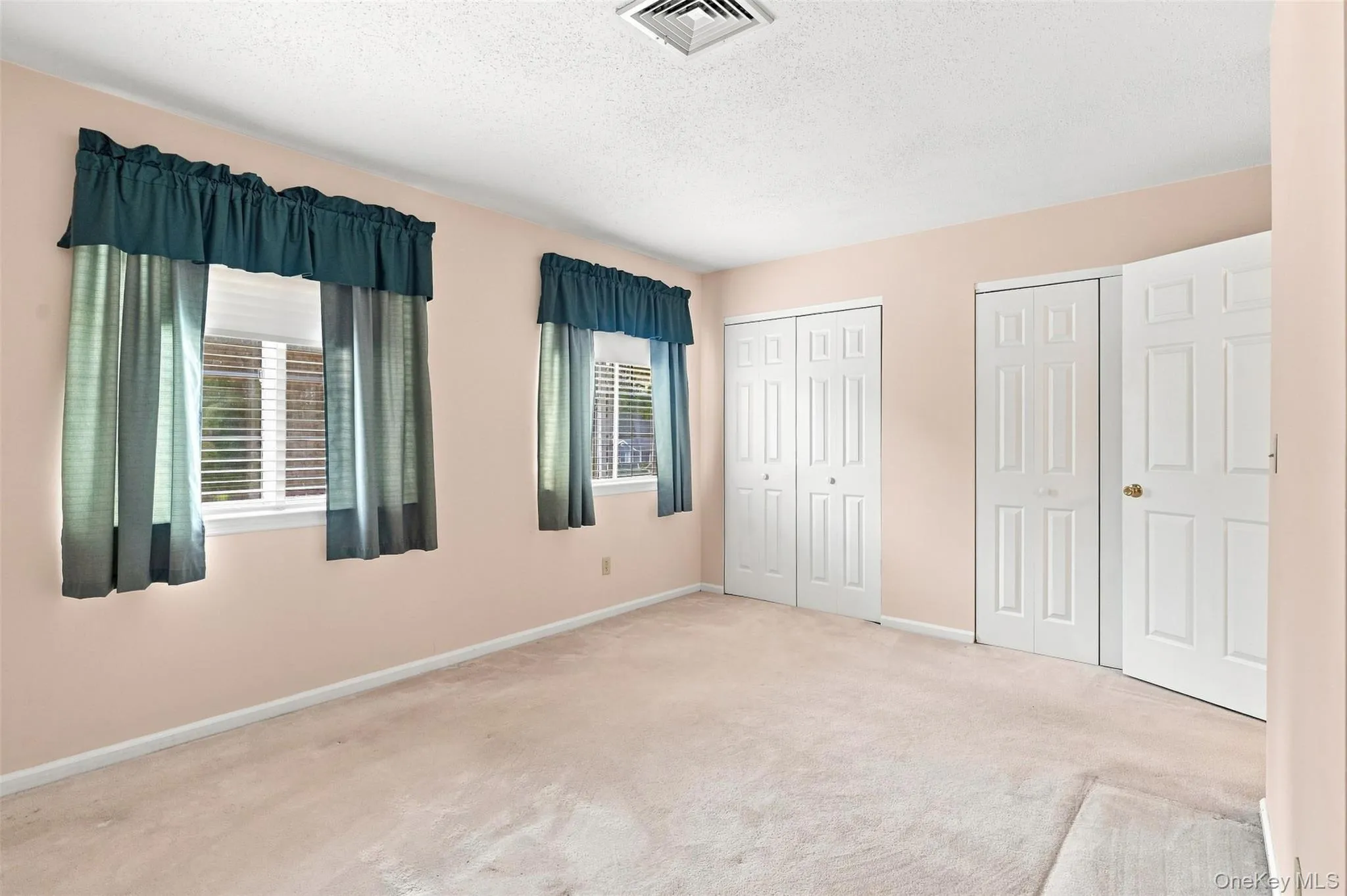 103 Kensington Court, Southeast, NY, 2 Bedrooms Bedrooms, 6 Rooms Rooms,2 BathroomsBathrooms,Residential,For Rent,Kensington,0,1046108 103 Kensington Court, Southeast, NY, 2 Bedrooms Bedrooms, 6 Rooms Rooms,2 BathroomsBathrooms,Residential,For Rent,Kensington,0,1046108