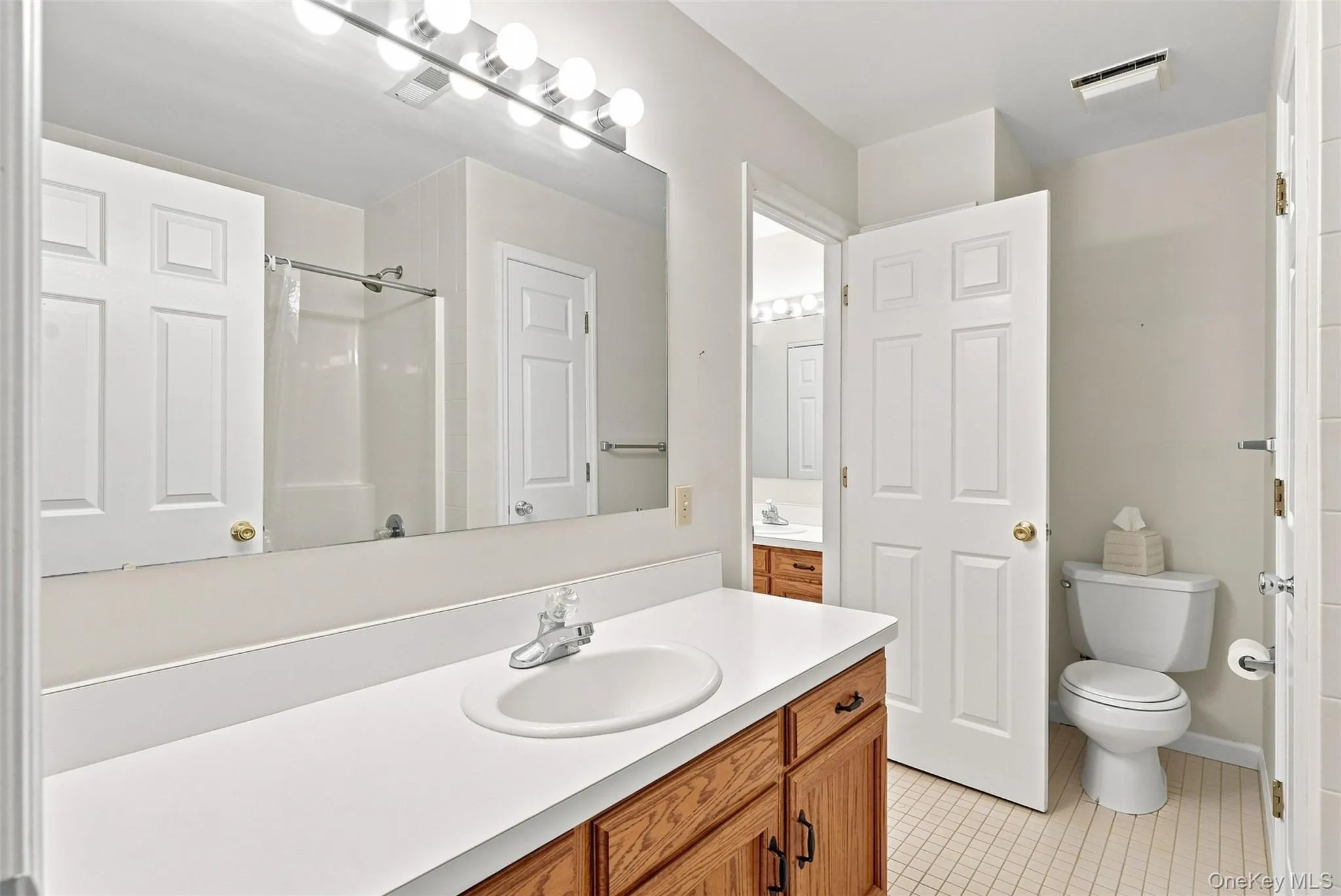 103 Kensington Court, Southeast, NY, 2 Bedrooms Bedrooms, 6 Rooms Rooms,2 BathroomsBathrooms,Residential,For Rent,Kensington,0,1046108 103 Kensington Court, Southeast, NY, 2 Bedrooms Bedrooms, 6 Rooms Rooms,2 BathroomsBathrooms,Residential,For Rent,Kensington,0,1046108