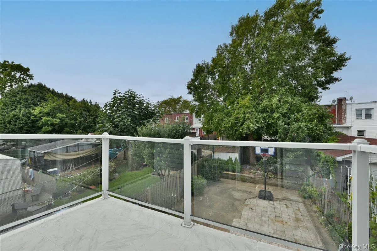 119-26 Inwood Street, New York, NY, 2 Bedrooms Bedrooms, 4 Rooms Rooms,1 BathroomBathrooms,Residential,For Rent,Inwood,0,1046109 119-26 Inwood Street, New York, NY, 2 Bedrooms Bedrooms, 4 Rooms Rooms,1 BathroomBathrooms,Residential,For Rent,Inwood,0,1046109
