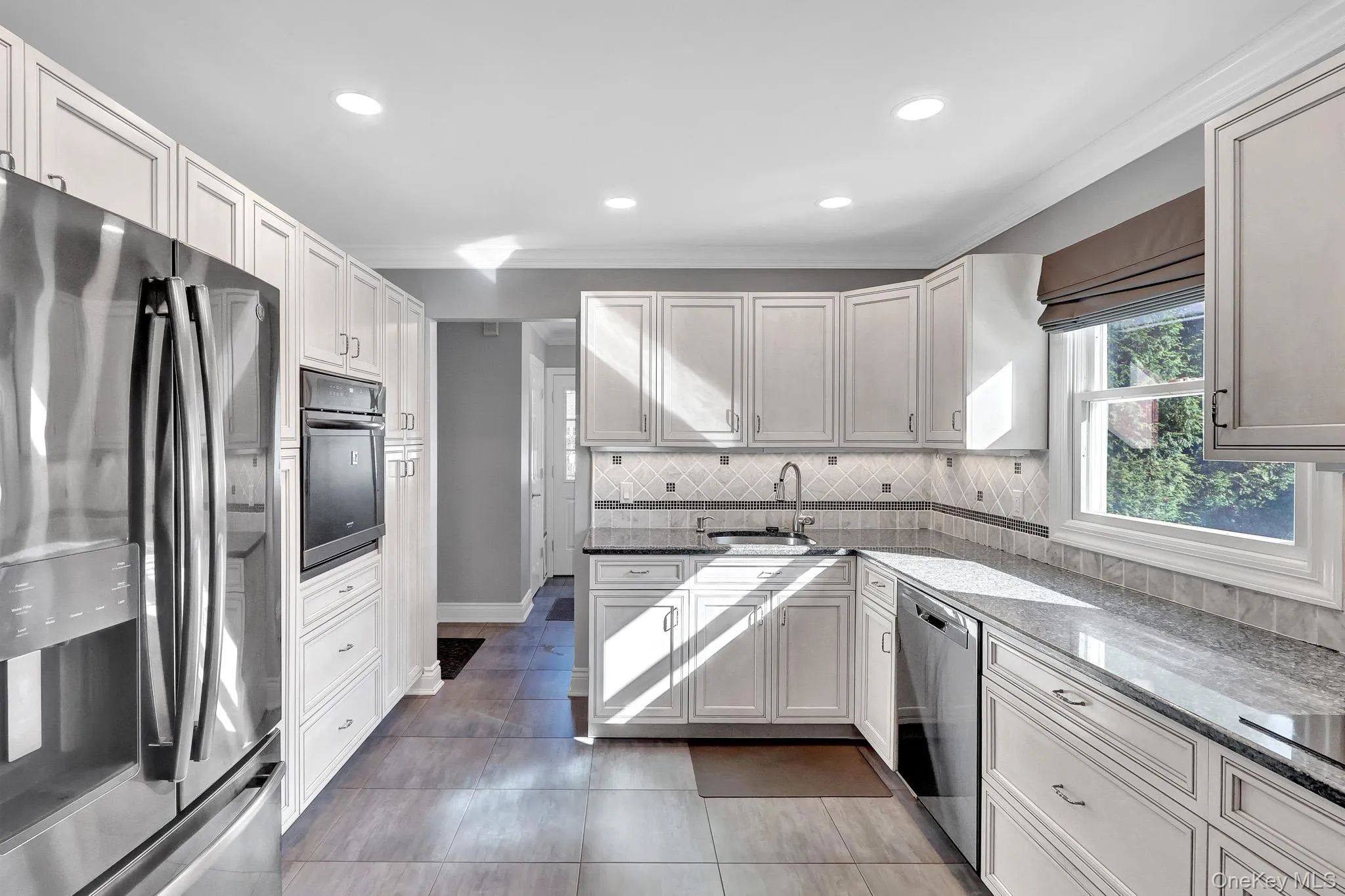 15 Wiigs Road, Smithtown, NY, 4 Bedrooms Bedrooms, 8 Rooms Rooms,2 BathroomsBathrooms,Residential,For Rent,Wiigs,0,1046120 15 Wiigs Road, Smithtown, NY, 4 Bedrooms Bedrooms, 8 Rooms Rooms,2 BathroomsBathrooms,Residential,For Rent,Wiigs,0,1046120