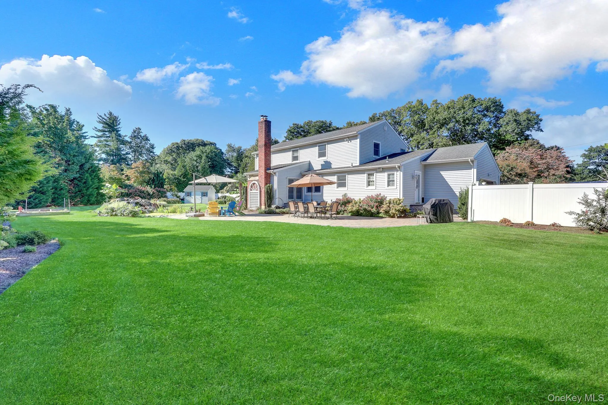 15 Wiigs Road, Smithtown, NY, 4 Bedrooms Bedrooms, 8 Rooms Rooms,2 BathroomsBathrooms,Residential,For Rent,Wiigs,0,1046120 15 Wiigs Road, Smithtown, NY, 4 Bedrooms Bedrooms, 8 Rooms Rooms,2 BathroomsBathrooms,Residential,For Rent,Wiigs,0,1046120