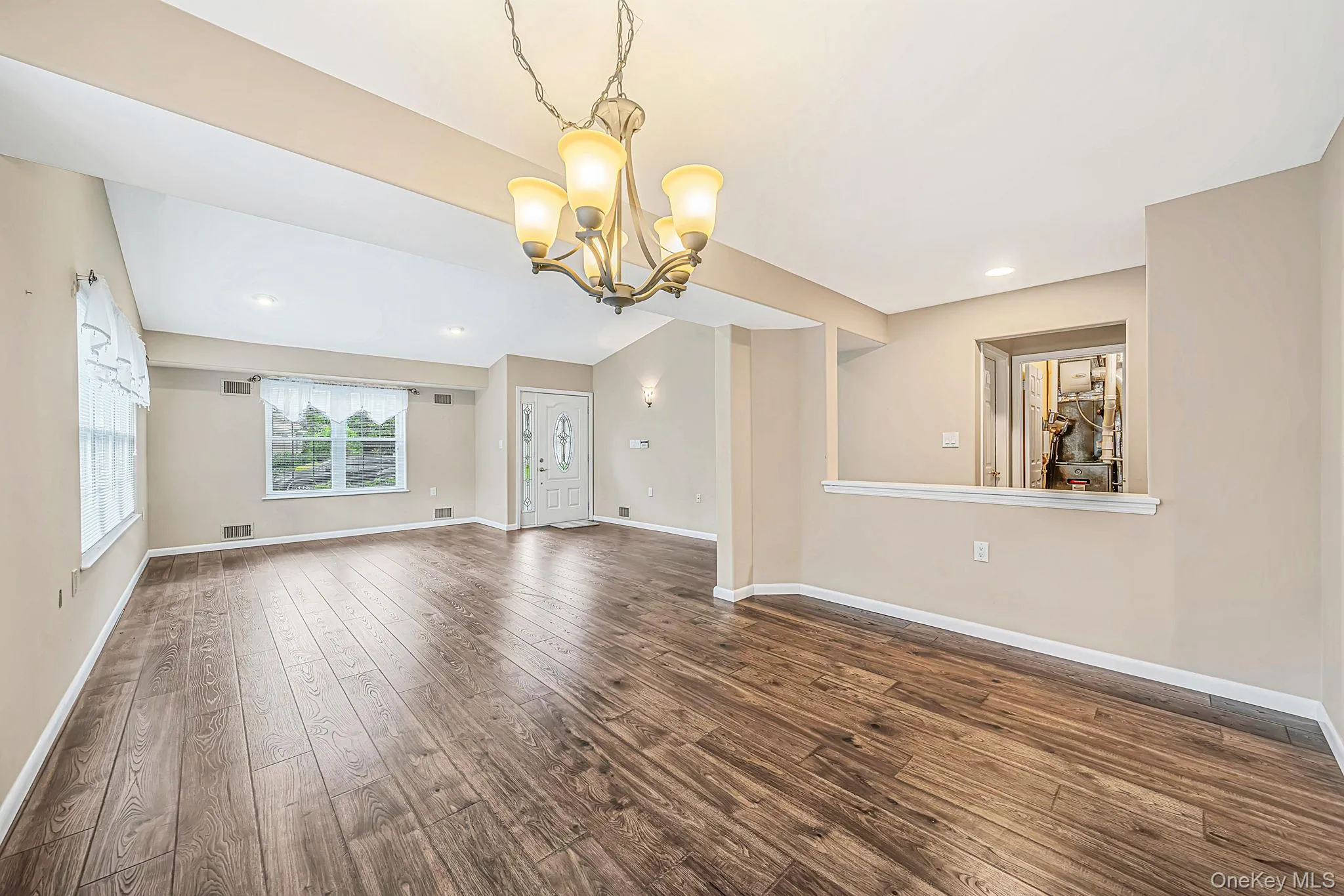 279 Glen Drive, Brookhaven, NY, 2 Bedrooms Bedrooms, 5 Rooms Rooms,2 BathroomsBathrooms,Residential,For Rent,Glen,0,1046123 279 Glen Drive, Brookhaven, NY, 2 Bedrooms Bedrooms, 5 Rooms Rooms,2 BathroomsBathrooms,Residential,For Rent,Glen,0,1046123