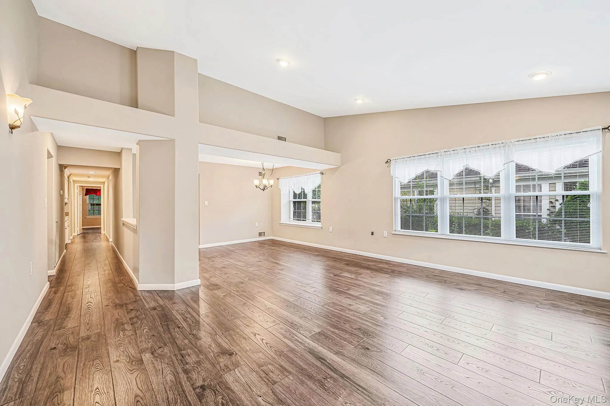 279 Glen Drive, Brookhaven, NY, 2 Bedrooms Bedrooms, 5 Rooms Rooms,2 BathroomsBathrooms,Residential,For Rent,Glen,0,1046123 279 Glen Drive, Brookhaven, NY, 2 Bedrooms Bedrooms, 5 Rooms Rooms,2 BathroomsBathrooms,Residential,For Rent,Glen,0,1046123