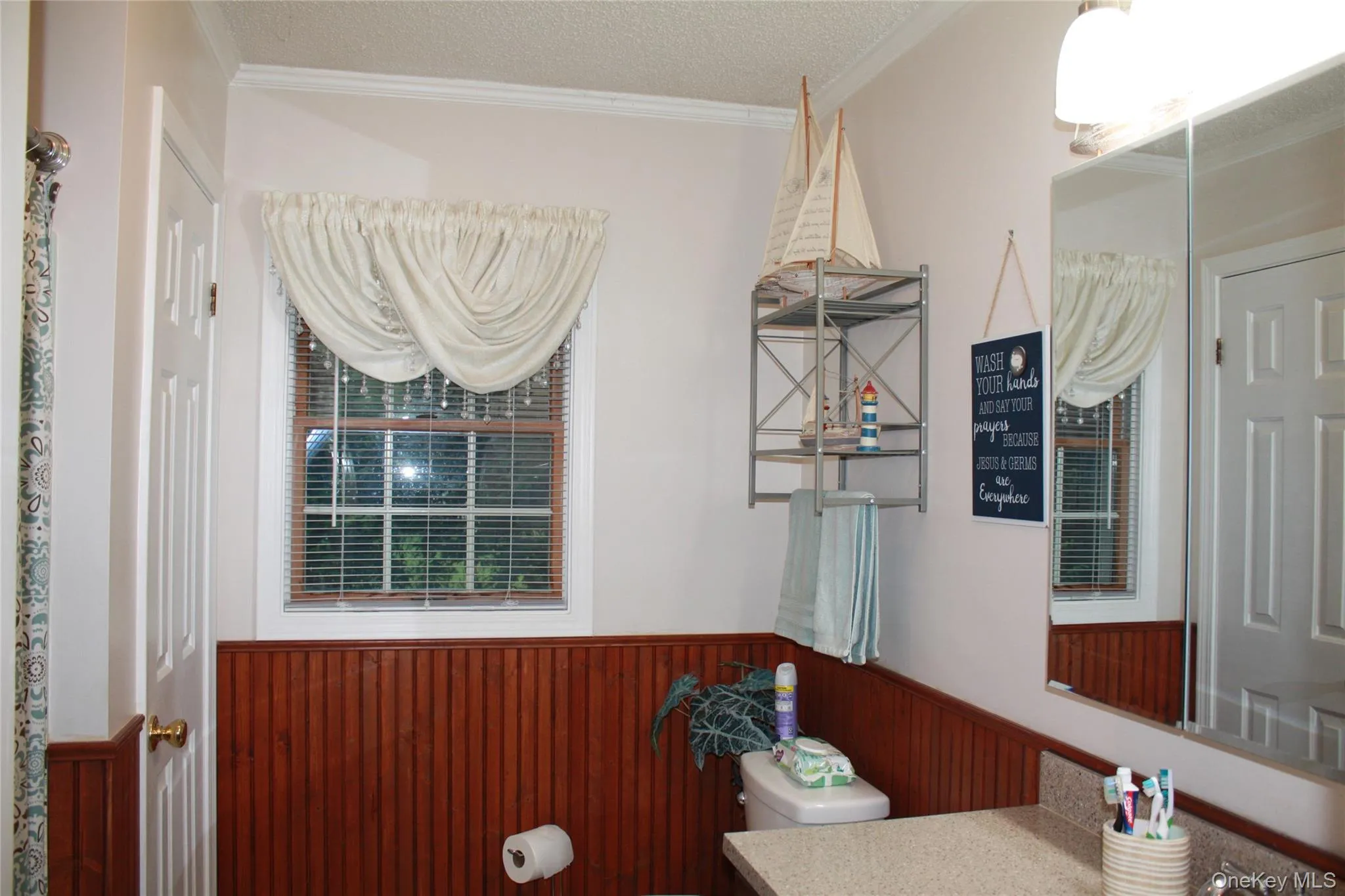 17 Benton Drive, Deerpark, NY, 3 Bedrooms Bedrooms, 8 Rooms Rooms,2 BathroomsBathrooms,Residential,For Rent,Benton,0,1046129 17 Benton Drive, Deerpark, NY, 3 Bedrooms Bedrooms, 8 Rooms Rooms,2 BathroomsBathrooms,Residential,For Rent,Benton,0,1046129