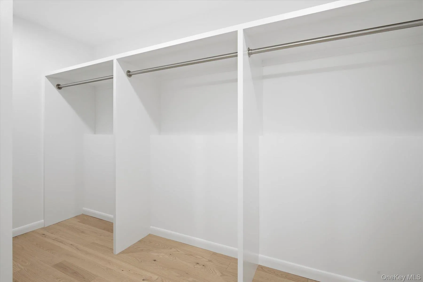 Primary ensuite with true walk in closet Primary ensuite with true walk in closet