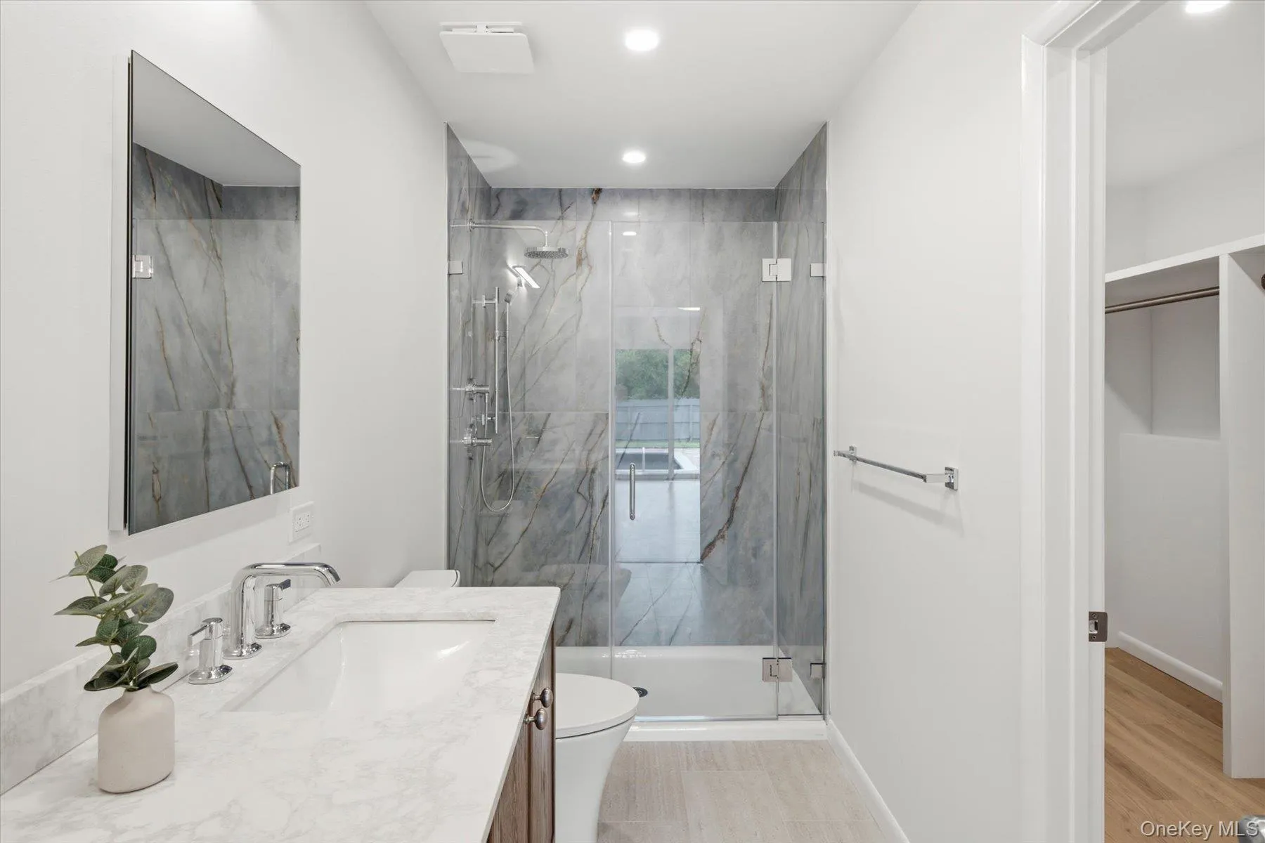 Primary ensuite with true walk in closet Primary ensuite with true walk in closet