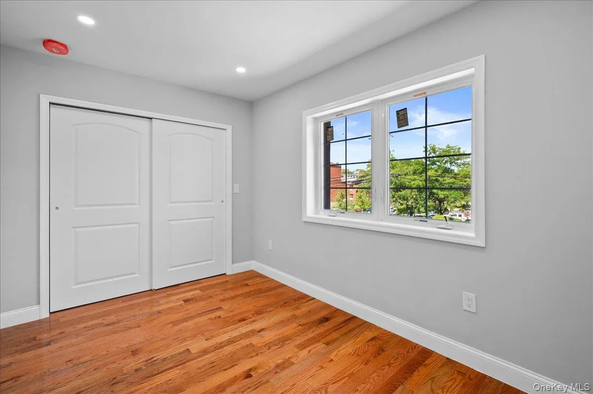 1302 223rd Street, New York, NY, 3 Bedrooms Bedrooms, 5 Rooms Rooms,2 BathroomsBathrooms,Residential,For Rent,223rd,0,1046142 1302 223rd Street, New York, NY, 3 Bedrooms Bedrooms, 5 Rooms Rooms,2 BathroomsBathrooms,Residential,For Rent,223rd,0,1046142