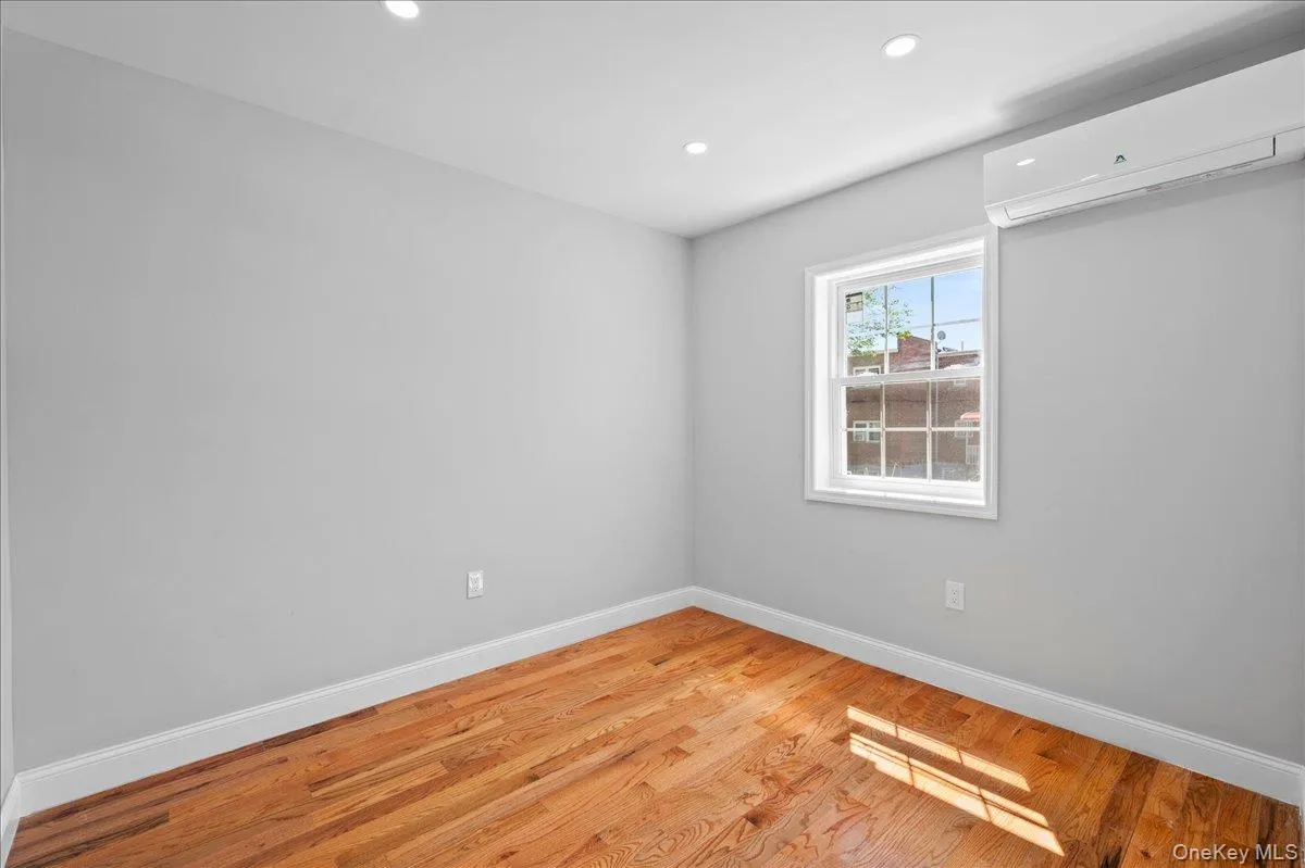 1302 223rd Street, New York, NY, 3 Bedrooms Bedrooms, 5 Rooms Rooms,2 BathroomsBathrooms,Residential,For Rent,223rd,0,1046142 1302 223rd Street, New York, NY, 3 Bedrooms Bedrooms, 5 Rooms Rooms,2 BathroomsBathrooms,Residential,For Rent,223rd,0,1046142