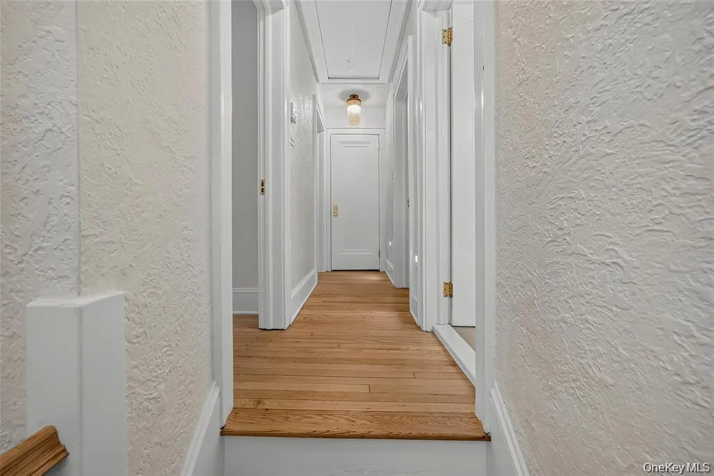 16 Maple Avenue, Clarkstown, NY, 4 Bedrooms Bedrooms, 9 Rooms Rooms,2 BathroomsBathrooms,Residential,For Rent,Maple,0,1046144 16 Maple Avenue, Clarkstown, NY, 4 Bedrooms Bedrooms, 9 Rooms Rooms,2 BathroomsBathrooms,Residential,For Rent,Maple,0,1046144