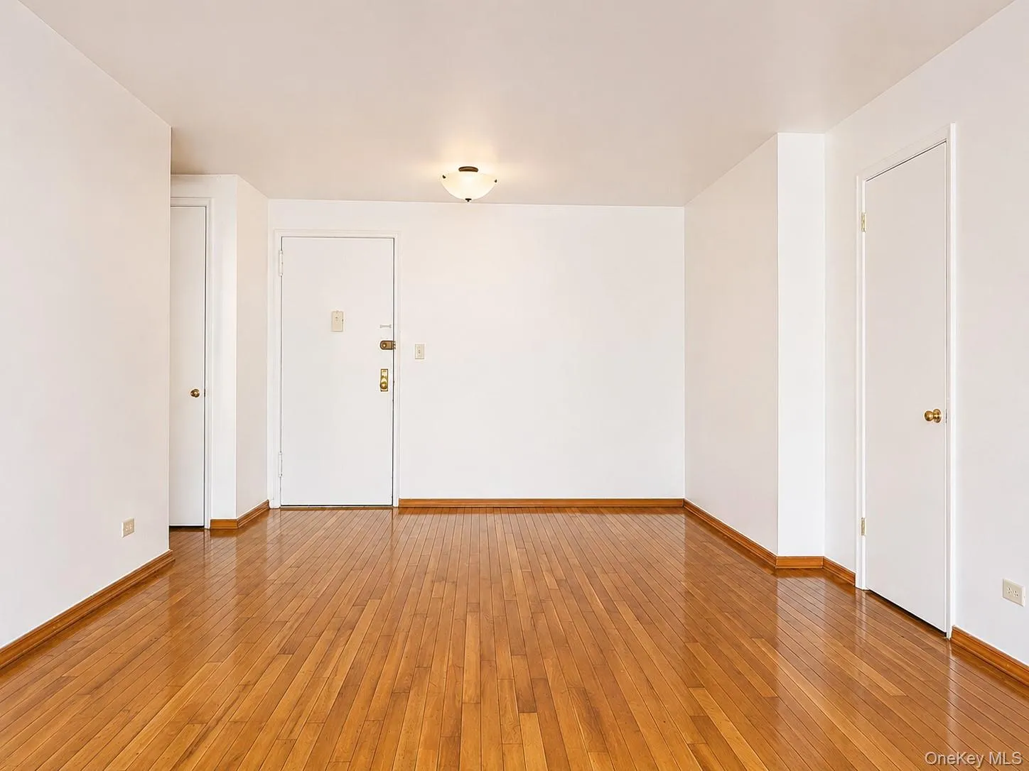 1332 Metropolitan Avenue, New York, NY, 1 Bedroom Bedrooms, 3 Rooms Rooms,1 BathroomBathrooms,Residential,For Rent,Metropolitan,0,1046154 1332 Metropolitan Avenue, New York, NY, 1 Bedroom Bedrooms, 3 Rooms Rooms,1 BathroomBathrooms,Residential,For Rent,Metropolitan,0,1046154
