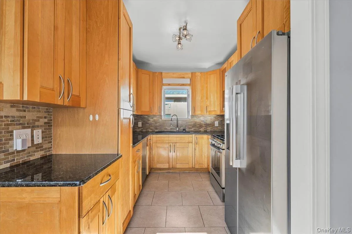 512 Sixth Avenue, Pelham, NY, 3 Bedroom Bedrooms, 6 Room Rooms,1 BathroomBathrooms,Residential Lease,For Rent,Sixth,0,1046155 512 Sixth Avenue, Pelham, NY, 3 Bedroom Bedrooms, 6 Room Rooms,1 BathroomBathrooms,Residential Lease,For Rent,Sixth,0,1046155
