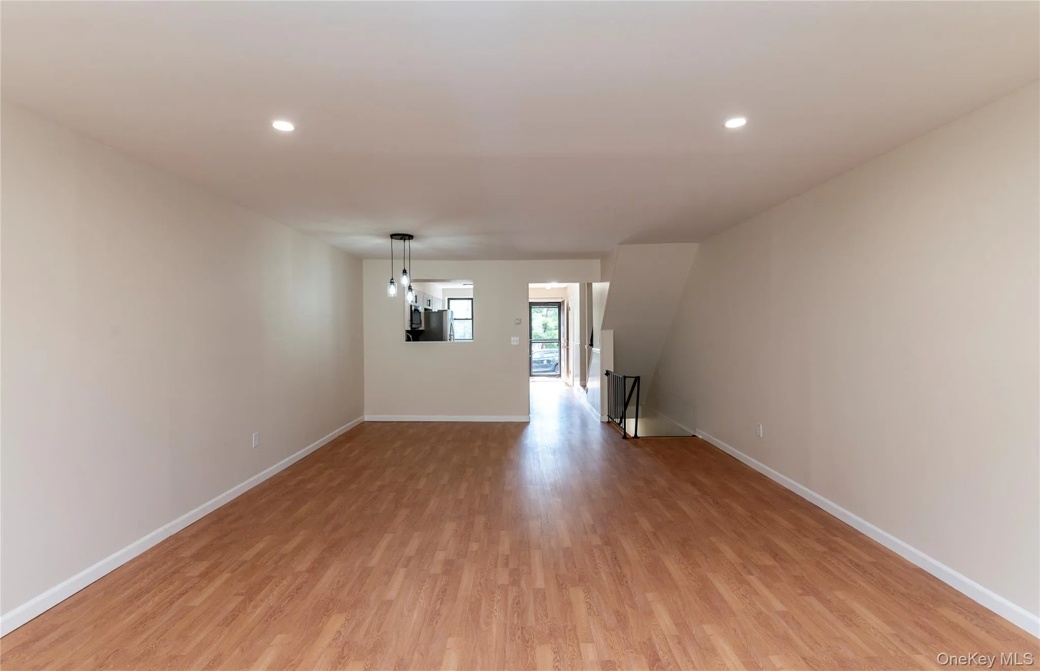 126 Route 303, Clarkstown, NY, 2 Bedrooms Bedrooms, 6 Rooms Rooms,2 BathroomsBathrooms,Residential,For Rent,Route 303,0,1046158 126 Route 303, Clarkstown, NY, 2 Bedrooms Bedrooms, 6 Rooms Rooms,2 BathroomsBathrooms,Residential,For Rent,Route 303,0,1046158