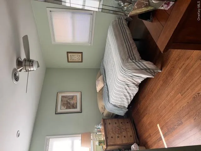 Bedroom with ceiling fan Bedroom with ceiling fan