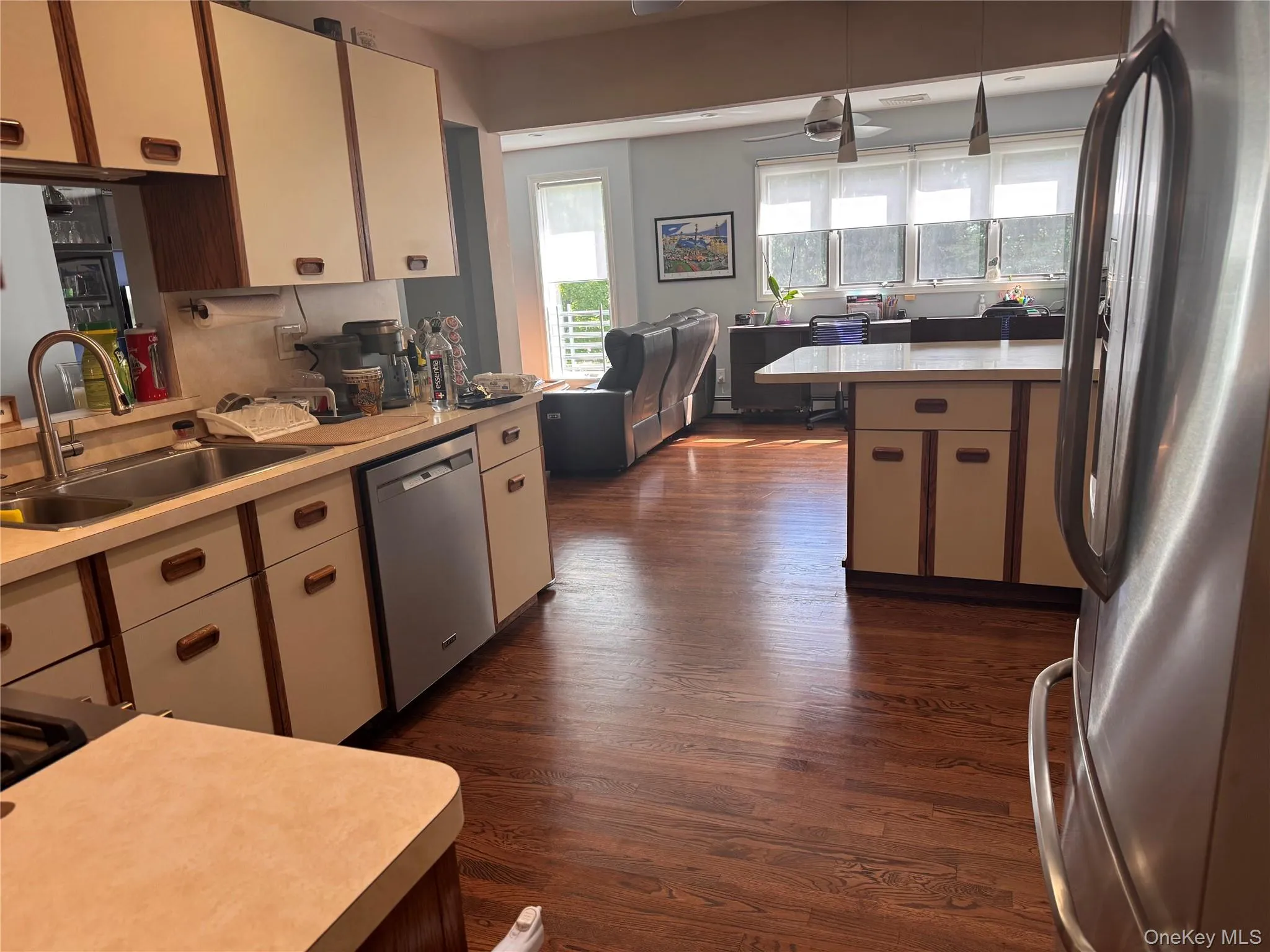 20 Gerke Avenue, Clarkstown, NY, 7 Bedrooms Bedrooms, 15 Rooms Rooms,4 BathroomsBathrooms,Residential,For Rent,Gerke,0,1046163 20 Gerke Avenue, Clarkstown, NY, 7 Bedrooms Bedrooms, 15 Rooms Rooms,4 BathroomsBathrooms,Residential,For Rent,Gerke,0,1046163