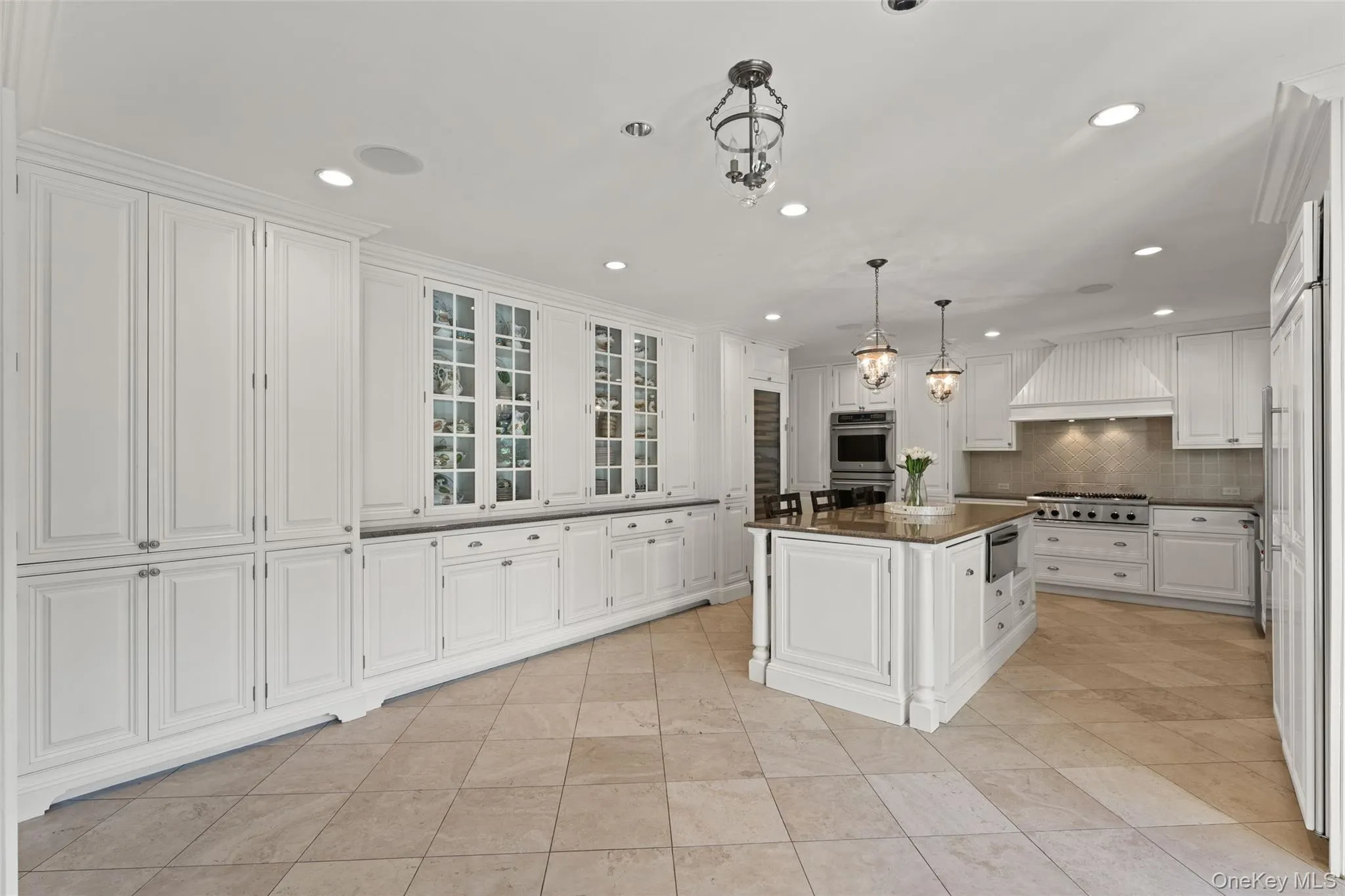 Breakfast area overlooking kitchen Breakfast area overlooking kitchen