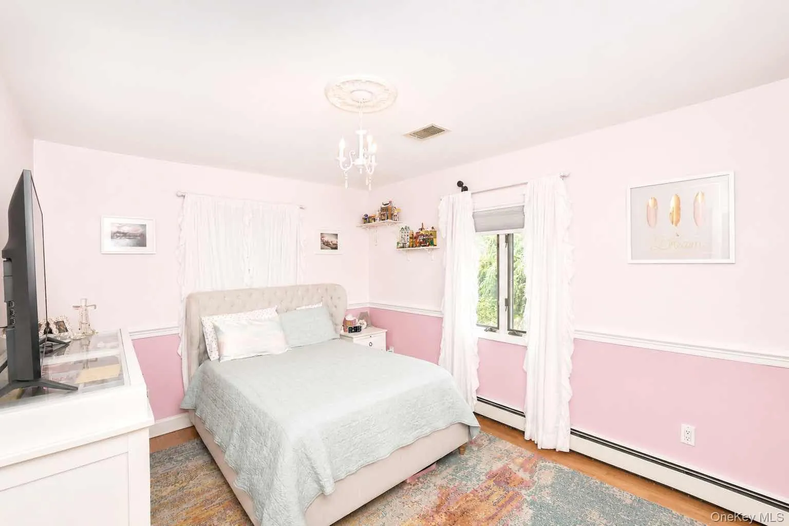 88 Dix Highway, Huntington, NY, 4 Bedrooms Bedrooms, 10 Rooms Rooms,3 BathroomsBathrooms,Residential,For Rent,Dix,0,1046178 88 Dix Highway, Huntington, NY, 4 Bedrooms Bedrooms, 10 Rooms Rooms,3 BathroomsBathrooms,Residential,For Rent,Dix,0,1046178