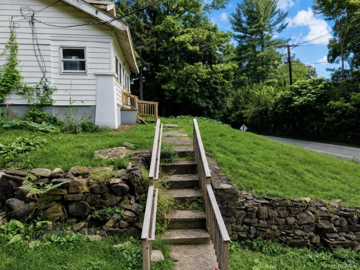 4 Grove Street, Monroe, NY, 4 Bedrooms Bedrooms, 7 Rooms Rooms,1 BathroomBathrooms,Residential,For Rent,Grove,0,1046180 4 Grove Street, Monroe, NY, 4 Bedrooms Bedrooms, 7 Rooms Rooms,1 BathroomBathrooms,Residential,For Rent,Grove,0,1046180