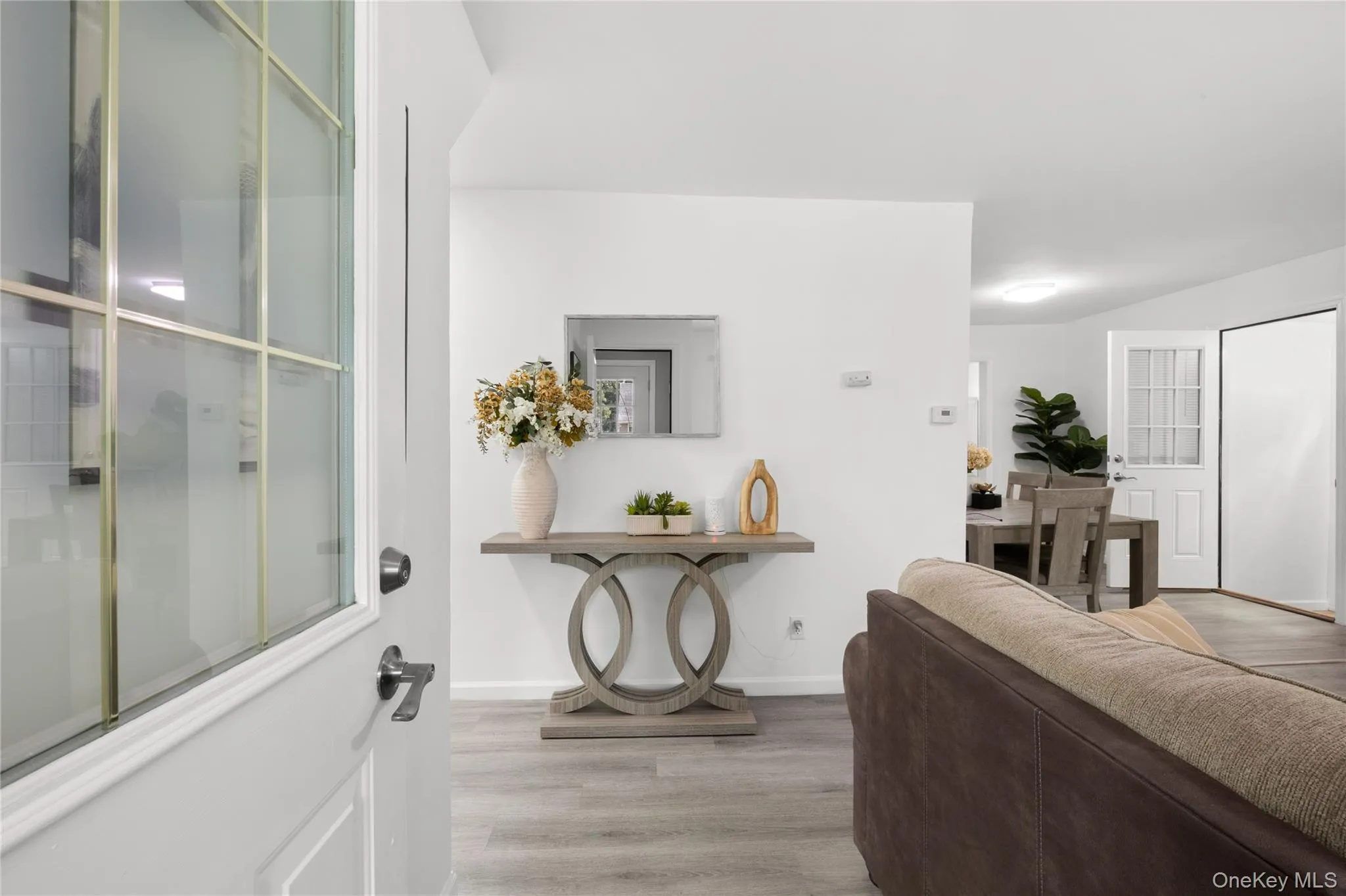 65 Carr Lane, Brookhaven, NY, 5 Bedrooms Bedrooms, 8 Rooms Rooms,2 BathroomsBathrooms,Residential,For Rent,Carr,0,1046182 65 Carr Lane, Brookhaven, NY, 5 Bedrooms Bedrooms, 8 Rooms Rooms,2 BathroomsBathrooms,Residential,For Rent,Carr,0,1046182