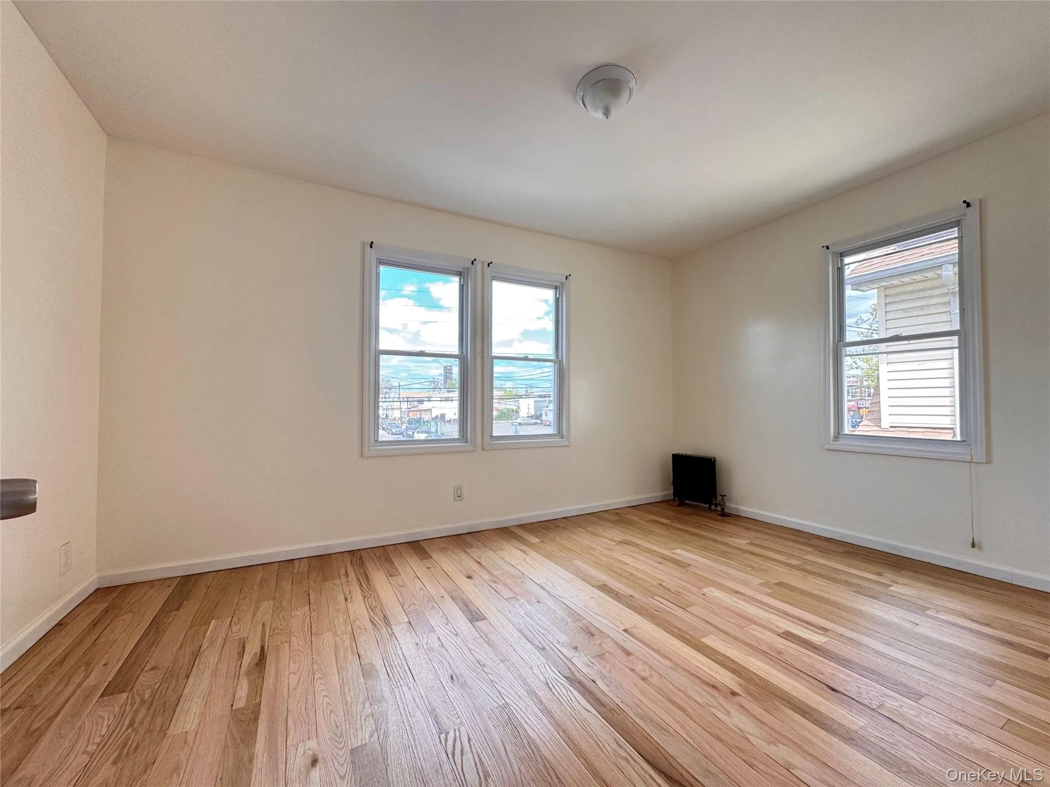 147-18 Foch Boulevard, New York, NY, 3 Bedrooms Bedrooms, 6 Rooms Rooms,3 BathroomsBathrooms,Residential,For Rent,Foch,0,1046186 147-18 Foch Boulevard, New York, NY, 3 Bedrooms Bedrooms, 6 Rooms Rooms,3 BathroomsBathrooms,Residential,For Rent,Foch,0,1046186