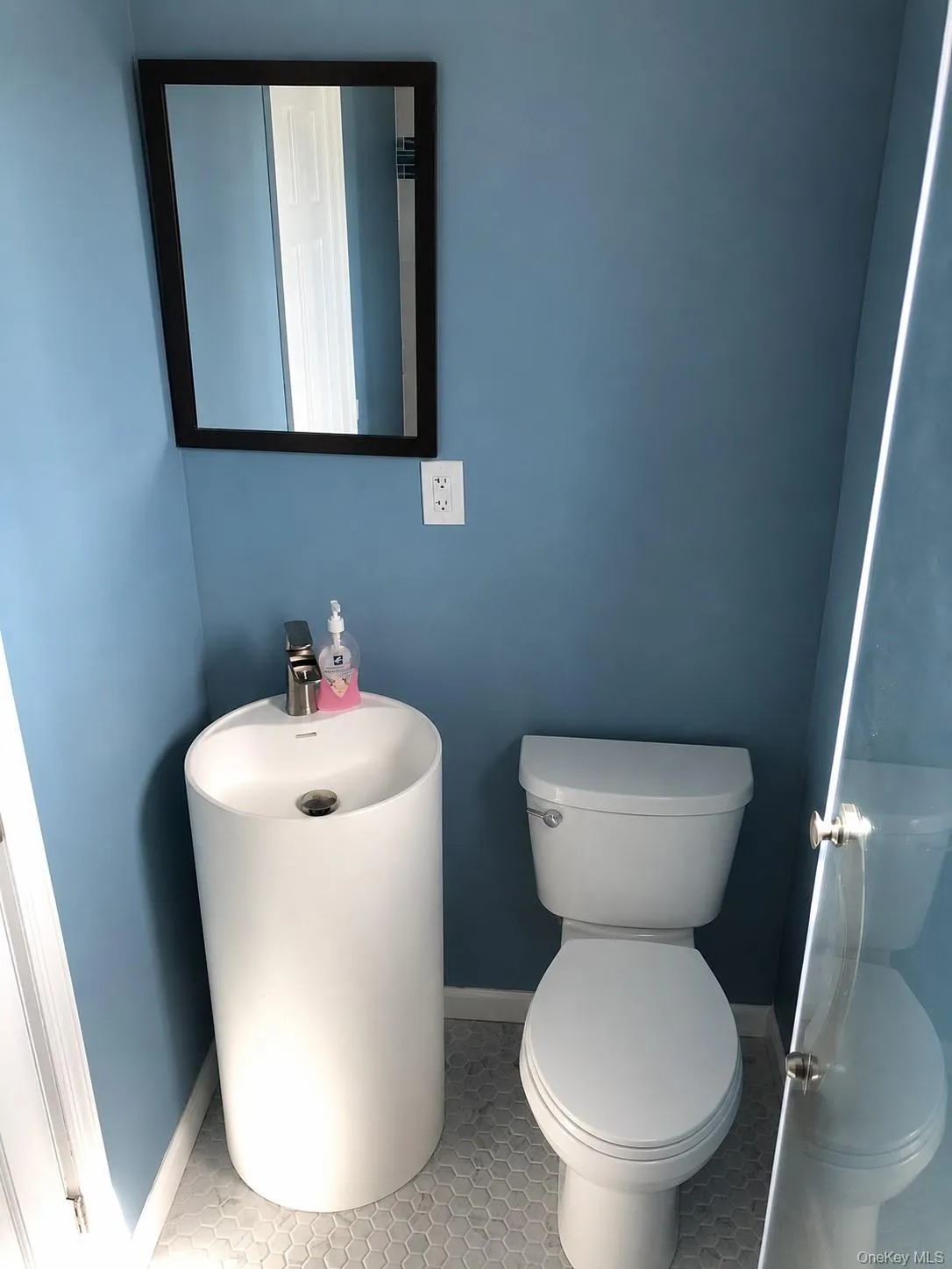 68 Bayview Walk, Brookhaven, NY, 2 Bedroom Bedrooms, 4 Room Rooms,1 BathroomBathrooms,Residential Lease,For Rent,Bayview,0,1046187 68 Bayview Walk, Brookhaven, NY, 2 Bedroom Bedrooms, 4 Room Rooms,1 BathroomBathrooms,Residential Lease,For Rent,Bayview,0,1046187