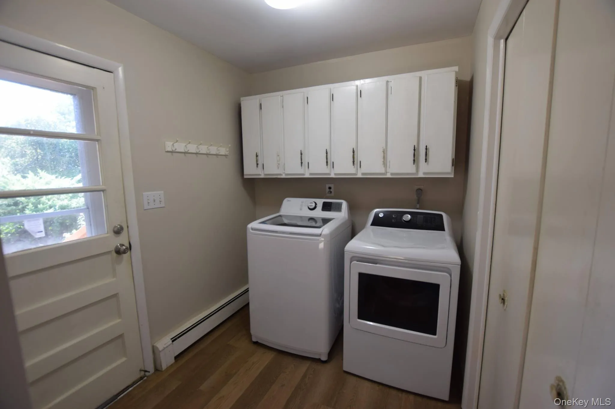 74 Howells Point Road, Brookhaven, NY, 3 Bedrooms Bedrooms, 7 Rooms Rooms,2 BathroomsBathrooms,Residential,For Rent,Howells Point,0,1046188 74 Howells Point Road, Brookhaven, NY, 3 Bedrooms Bedrooms, 7 Rooms Rooms,2 BathroomsBathrooms,Residential,For Rent,Howells Point,0,1046188