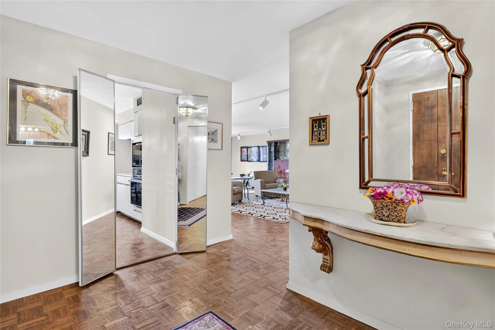 12 Bond Street, North Hempstead, NY, 2 Bedrooms Bedrooms, 5 Rooms Rooms,2 BathroomsBathrooms,Residential,For Rent,Bond,0,1046189 12 Bond Street, North Hempstead, NY, 2 Bedrooms Bedrooms, 5 Rooms Rooms,2 BathroomsBathrooms,Residential,For Rent,Bond,0,1046189