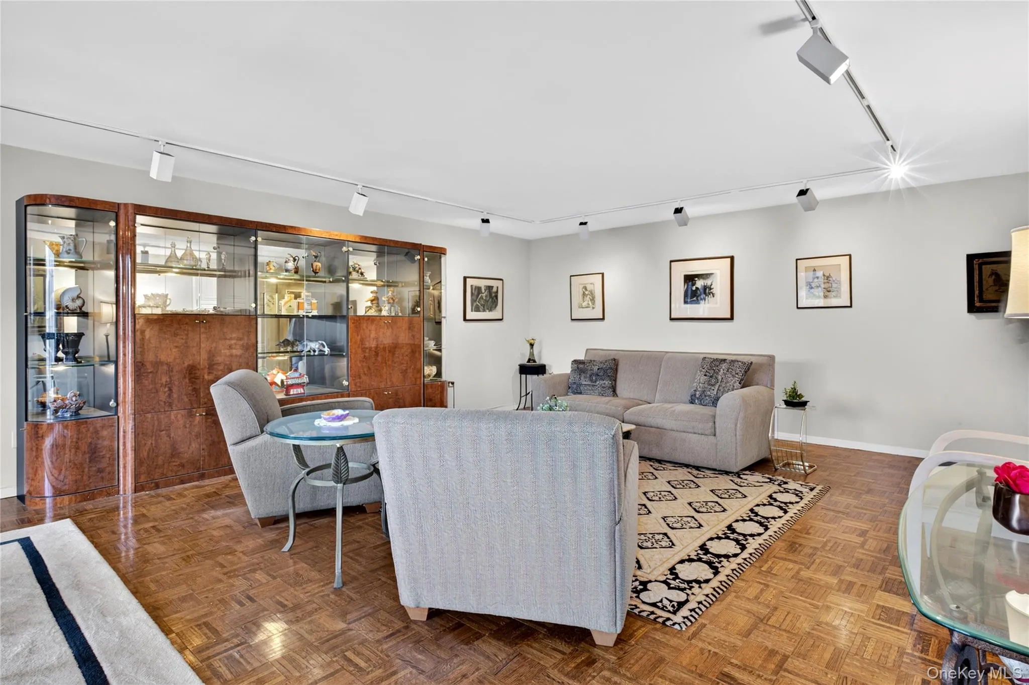 12 Bond Street, North Hempstead, NY, 2 Bedrooms Bedrooms, 5 Rooms Rooms,2 BathroomsBathrooms,Residential,For Rent,Bond,0,1046189 12 Bond Street, North Hempstead, NY, 2 Bedrooms Bedrooms, 5 Rooms Rooms,2 BathroomsBathrooms,Residential,For Rent,Bond,0,1046189