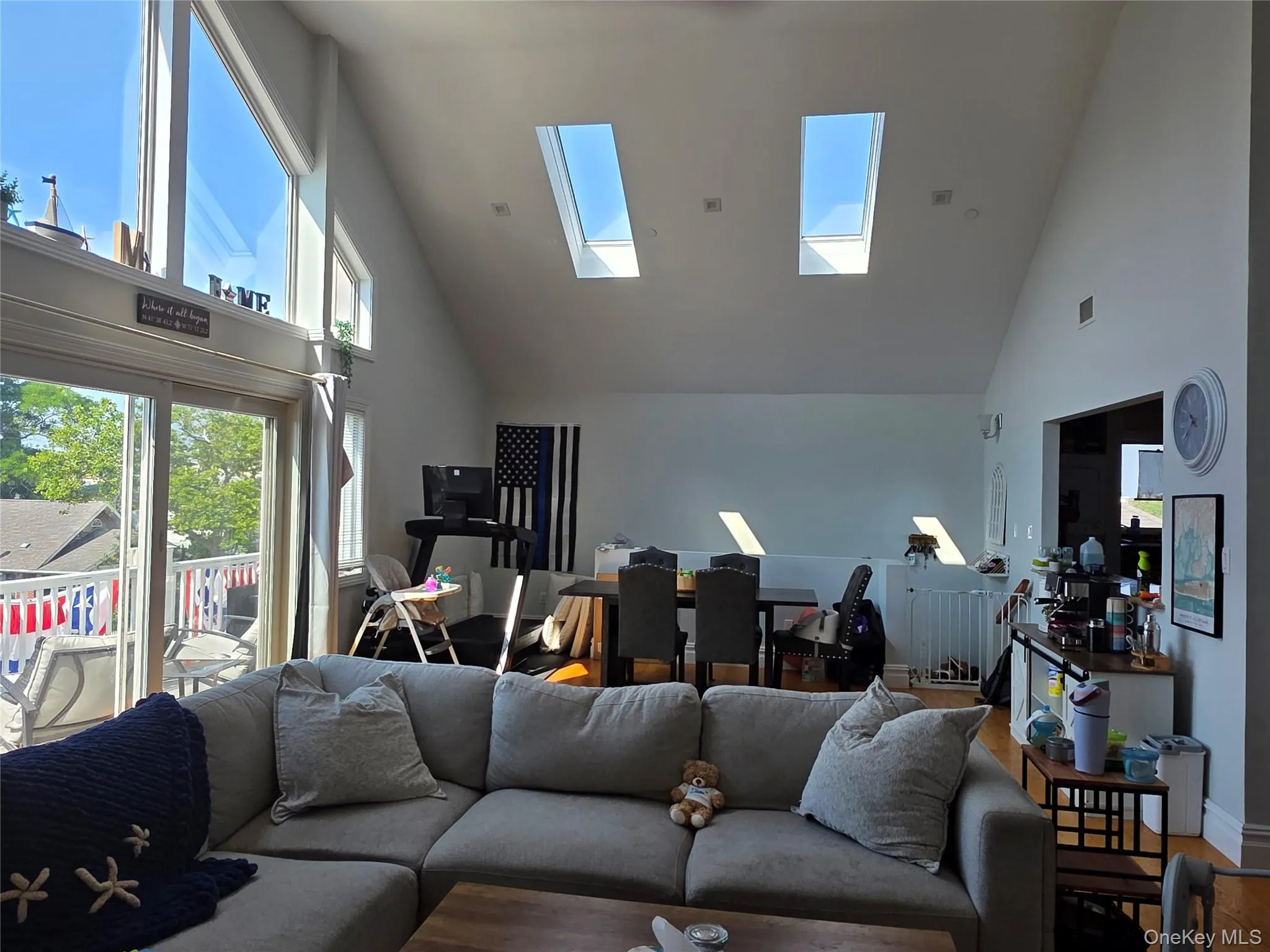 355 Market Street, Long Beach, NY, 3 Bedrooms Bedrooms, 5 Rooms Rooms,2 BathroomsBathrooms,Residential Lease,For Rent,Market,0,1046190 355 Market Street, Long Beach, NY, 3 Bedrooms Bedrooms, 5 Rooms Rooms,2 BathroomsBathrooms,Residential Lease,For Rent,Market,0,1046190
