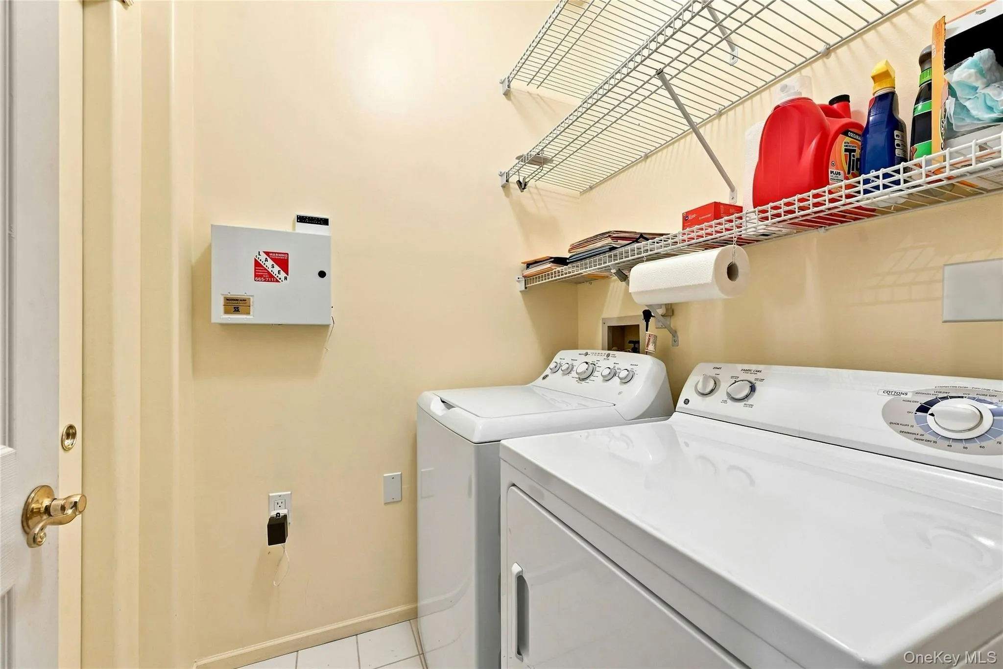 477 Leisure Drive, Brookhaven, NY, 2 Bedrooms Bedrooms, 5 Rooms Rooms,2 BathroomsBathrooms,Residential,For Rent,Leisure,0,1046192 477 Leisure Drive, Brookhaven, NY, 2 Bedrooms Bedrooms, 5 Rooms Rooms,2 BathroomsBathrooms,Residential,For Rent,Leisure,0,1046192