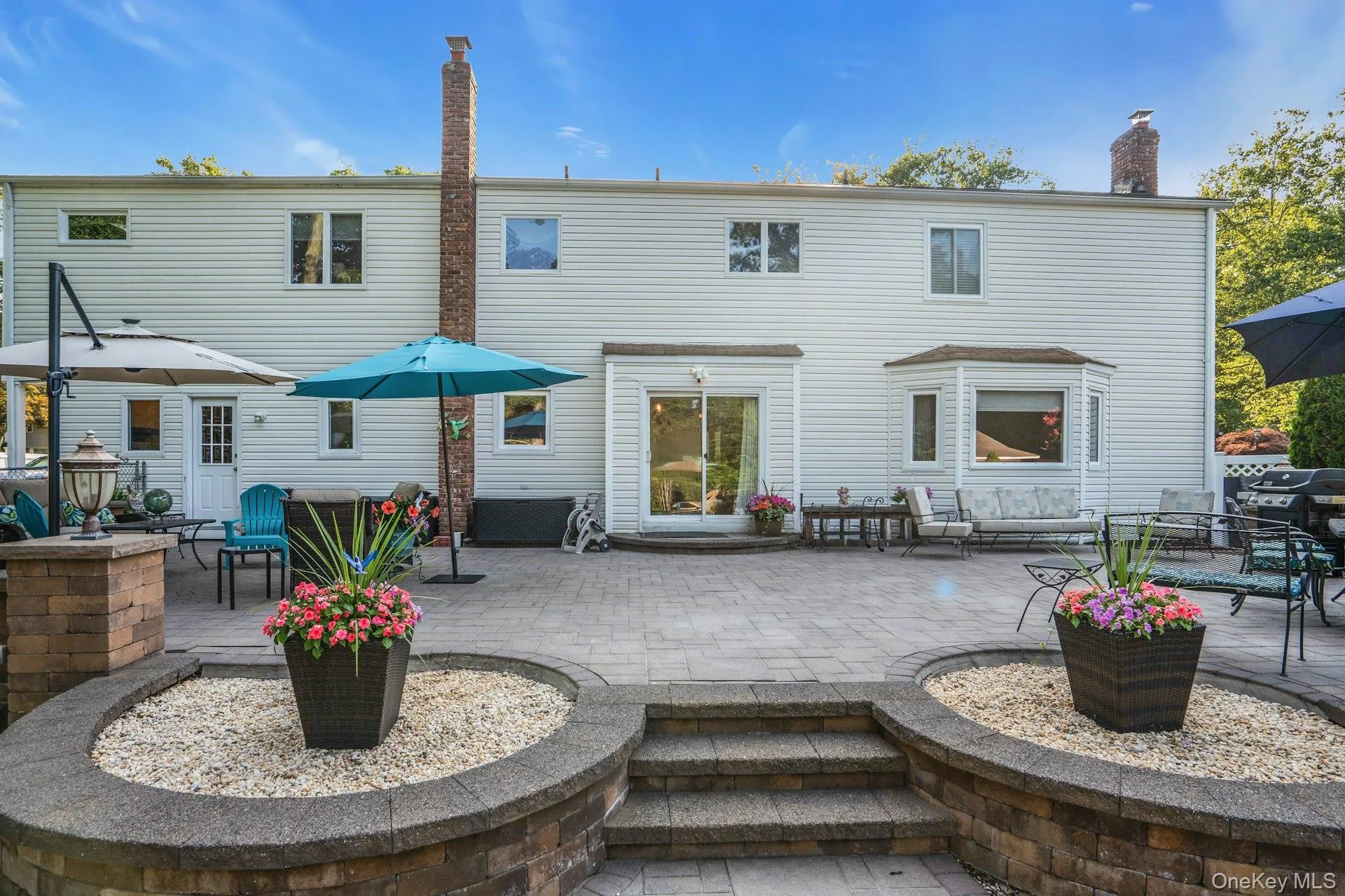 14 Tree Hollow Lane, Huntington, NY, 5 Bedrooms Bedrooms, 9 Rooms Rooms,3 BathroomsBathrooms,Residential,For Rent,Tree Hollow,0,1046193 14 Tree Hollow Lane, Huntington, NY, 5 Bedrooms Bedrooms, 9 Rooms Rooms,3 BathroomsBathrooms,Residential,For Rent,Tree Hollow,0,1046193