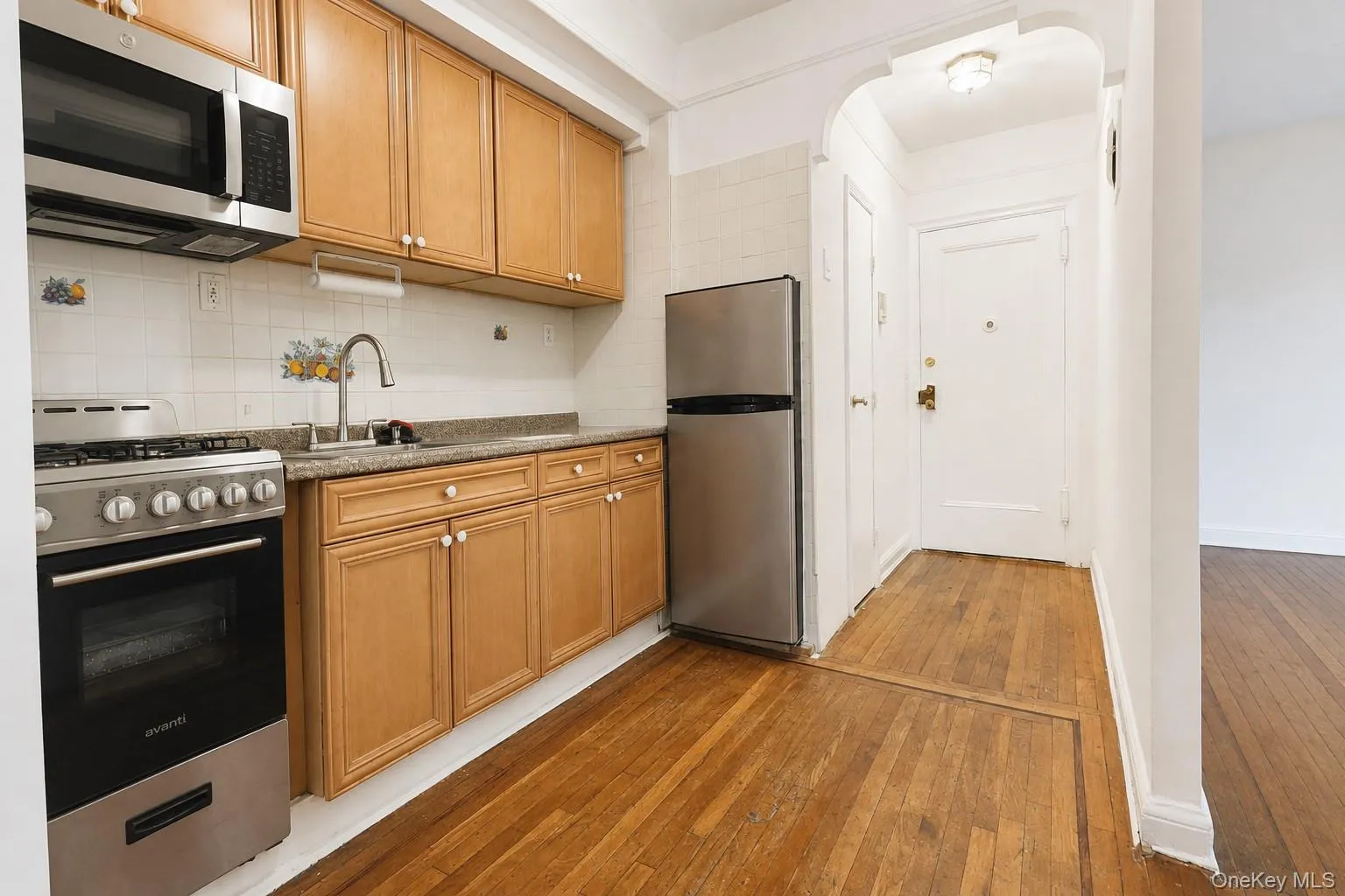 167-10 Crocheron Avenue, New York, NY, 1 Bedroom Bedrooms, 3 Rooms Rooms,1 BathroomBathrooms,Residential Lease,For Rent,Crocheron,0,1046196 167-10 Crocheron Avenue, New York, NY, 1 Bedroom Bedrooms, 3 Rooms Rooms,1 BathroomBathrooms,Residential Lease,For Rent,Crocheron,0,1046196