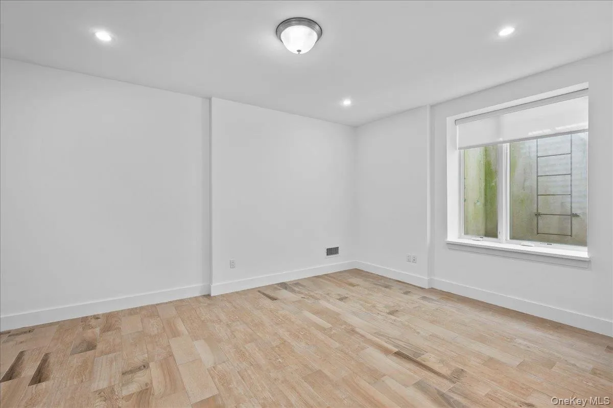 422 Boston Post Road, Rye Town, NY, 2 Bedroom Bedrooms, 5 Room Rooms,2 BathroomBathrooms,Residential Lease,For Rent,Boston Post,0,1046199 422 Boston Post Road, Rye Town, NY, 2 Bedroom Bedrooms, 5 Room Rooms,2 BathroomBathrooms,Residential Lease,For Rent,Boston Post,0,1046199