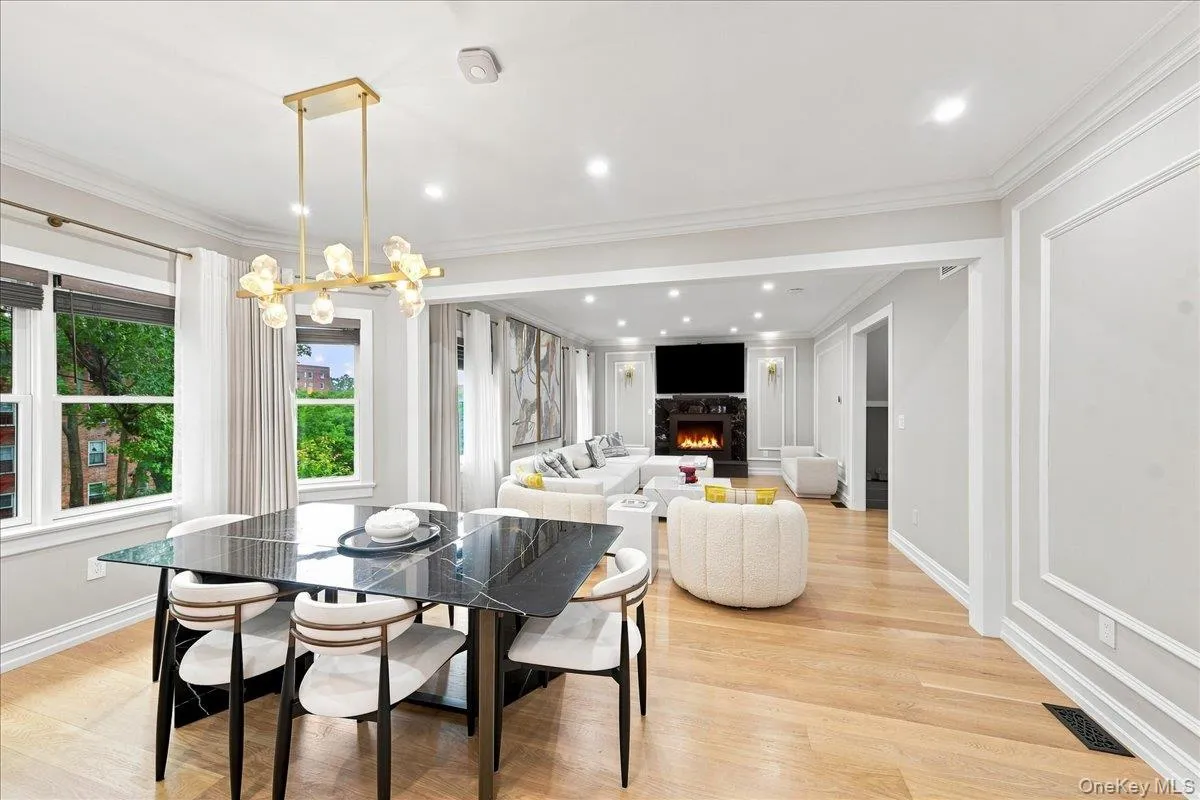 65 Wildway, Yonkers, NY, 5 Bedrooms Bedrooms, 14 Rooms Rooms,4 BathroomsBathrooms,Residential,For Rent,Wildway,0,1046201 65 Wildway, Yonkers, NY, 5 Bedrooms Bedrooms, 14 Rooms Rooms,4 BathroomsBathrooms,Residential,For Rent,Wildway,0,1046201
