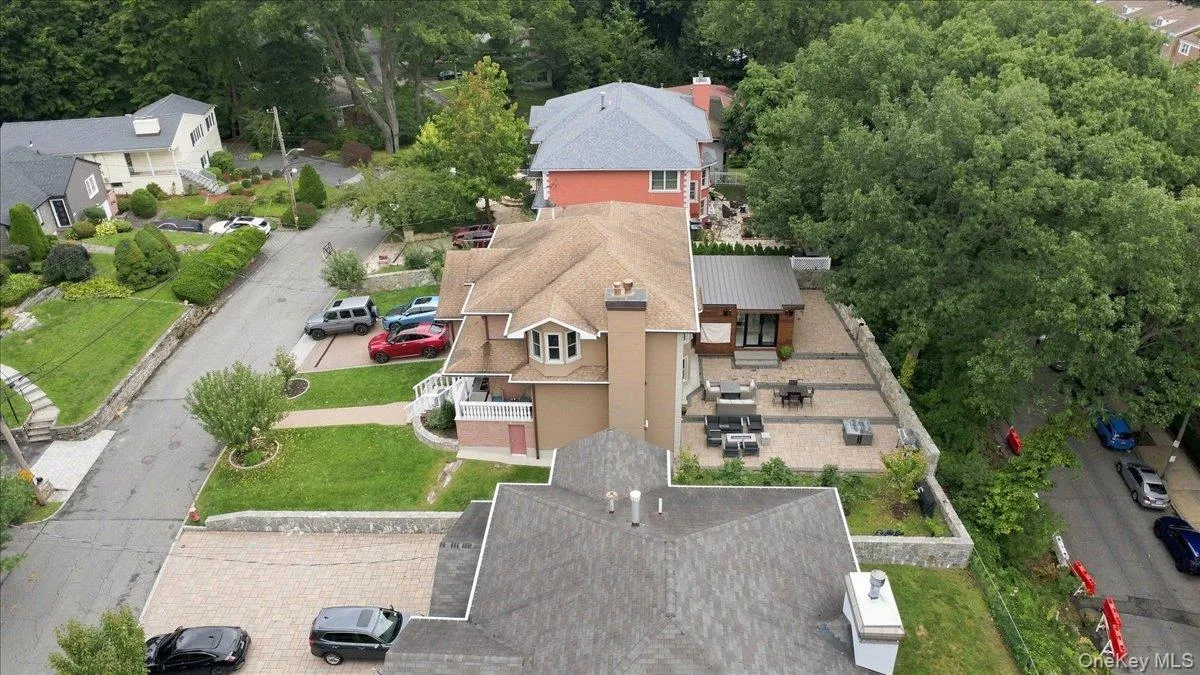 65 Wildway, Yonkers, NY, 5 Bedrooms Bedrooms, 14 Rooms Rooms,4 BathroomsBathrooms,Residential,For Rent,Wildway,0,1046201 65 Wildway, Yonkers, NY, 5 Bedrooms Bedrooms, 14 Rooms Rooms,4 BathroomsBathrooms,Residential,For Rent,Wildway,0,1046201