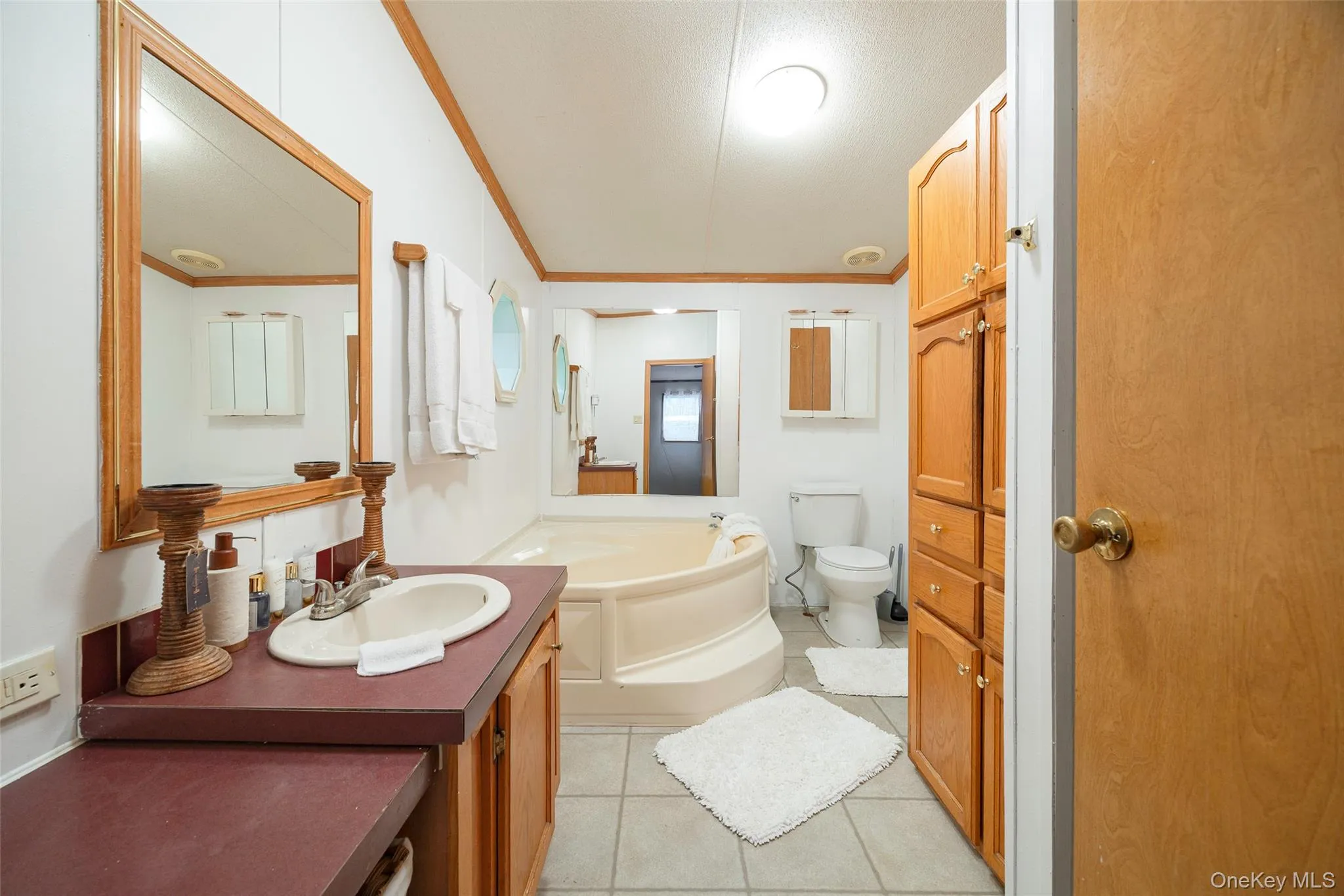 42 Feller Court, La Grange, NY, 3 Bedrooms Bedrooms, 8 Rooms Rooms,2 BathroomsBathrooms,Residential,For Rent,Feller,0,1046203 42 Feller Court, La Grange, NY, 3 Bedrooms Bedrooms, 8 Rooms Rooms,2 BathroomsBathrooms,Residential,For Rent,Feller,0,1046203