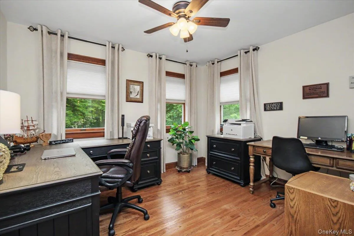 84 Harden Drive, Beekman, NY, 4 Bedrooms Bedrooms, 9 Rooms Rooms,3 BathroomsBathrooms,Residential,For Rent,Harden,0,1046205 84 Harden Drive, Beekman, NY, 4 Bedrooms Bedrooms, 9 Rooms Rooms,3 BathroomsBathrooms,Residential,For Rent,Harden,0,1046205