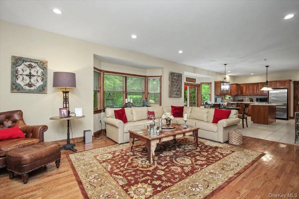 84 Harden Drive, Beekman, NY, 4 Bedrooms Bedrooms, 9 Rooms Rooms,3 BathroomsBathrooms,Residential,For Rent,Harden,0,1046205 84 Harden Drive, Beekman, NY, 4 Bedrooms Bedrooms, 9 Rooms Rooms,3 BathroomsBathrooms,Residential,For Rent,Harden,0,1046205